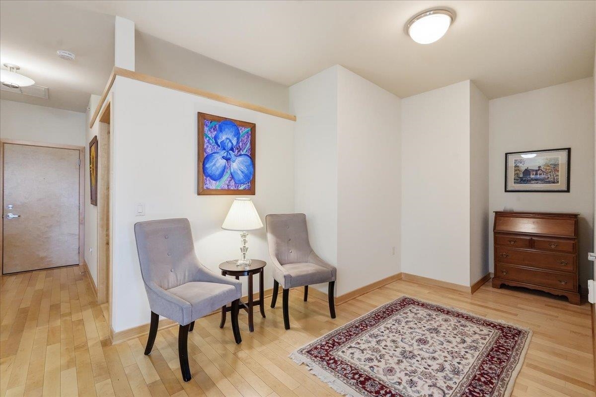555 S Midvale Boulevard 216