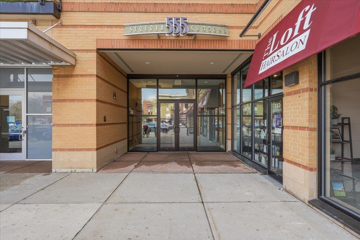 555 S Midvale Boulevard 216