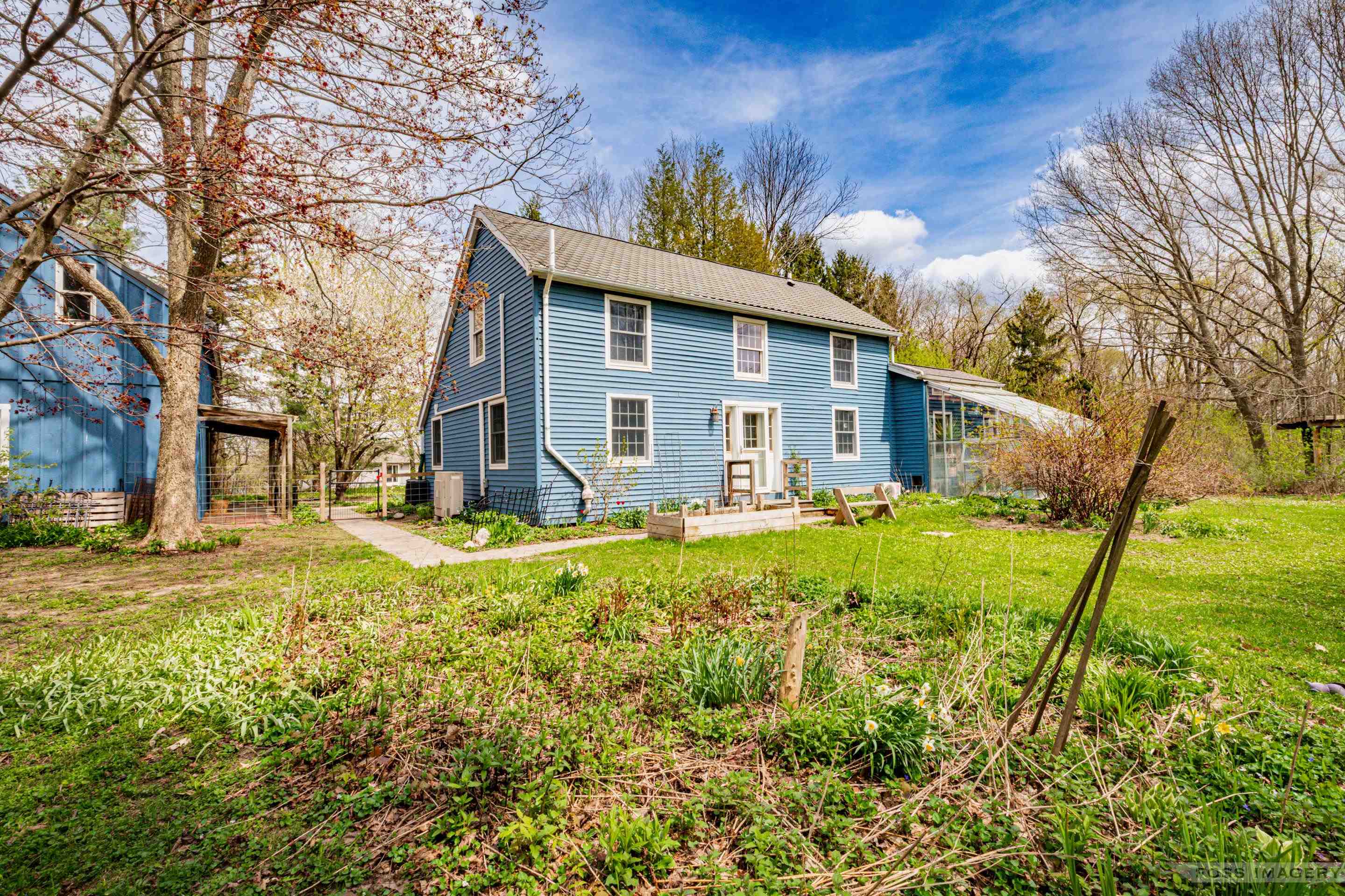 691 County Highway A