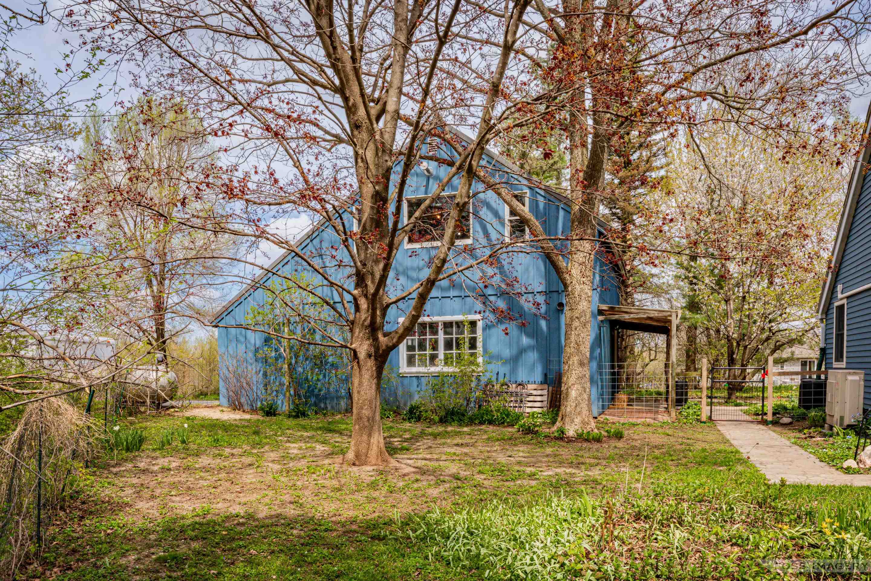 691 County Highway A