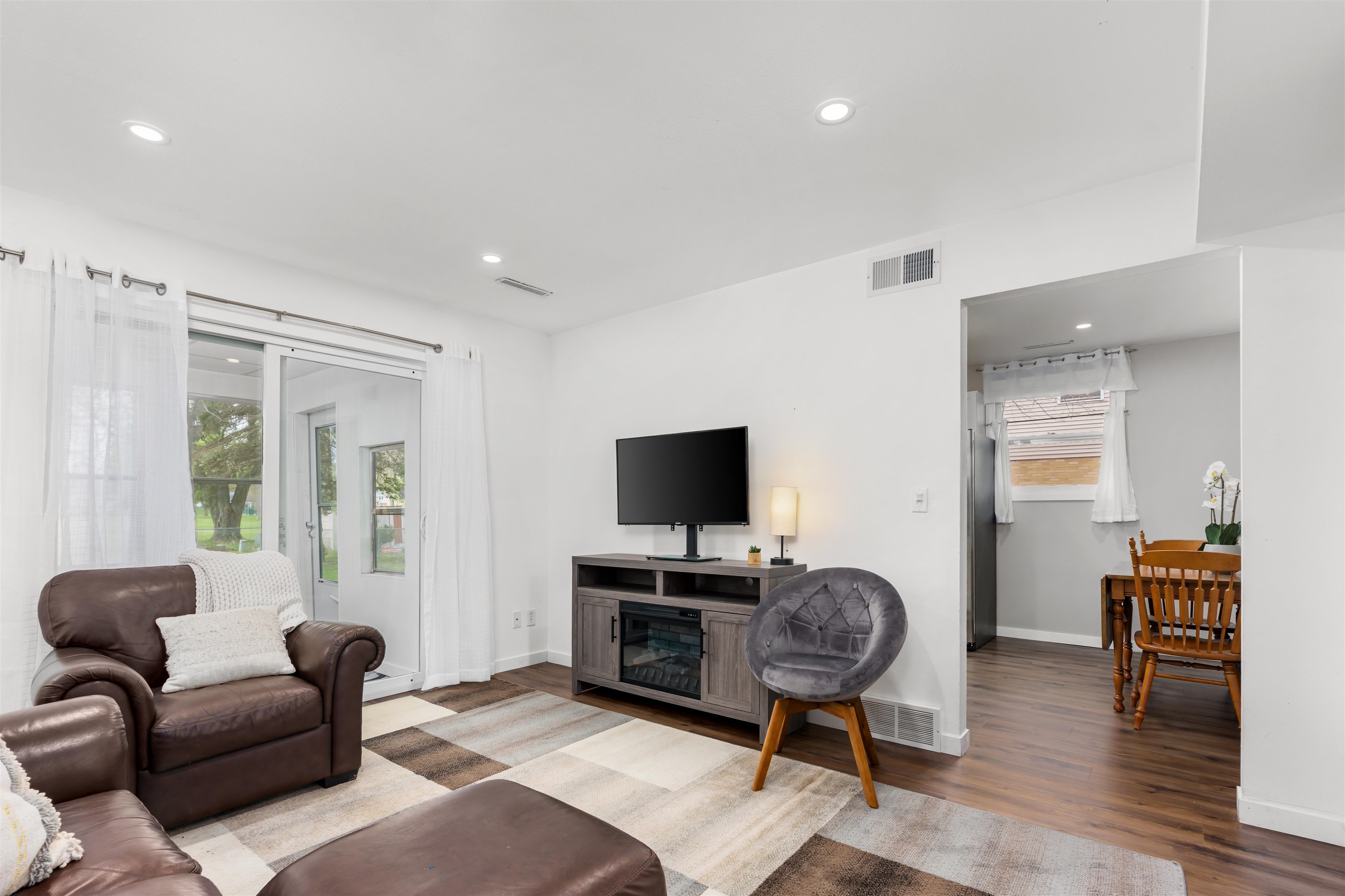 163 Walnut Street