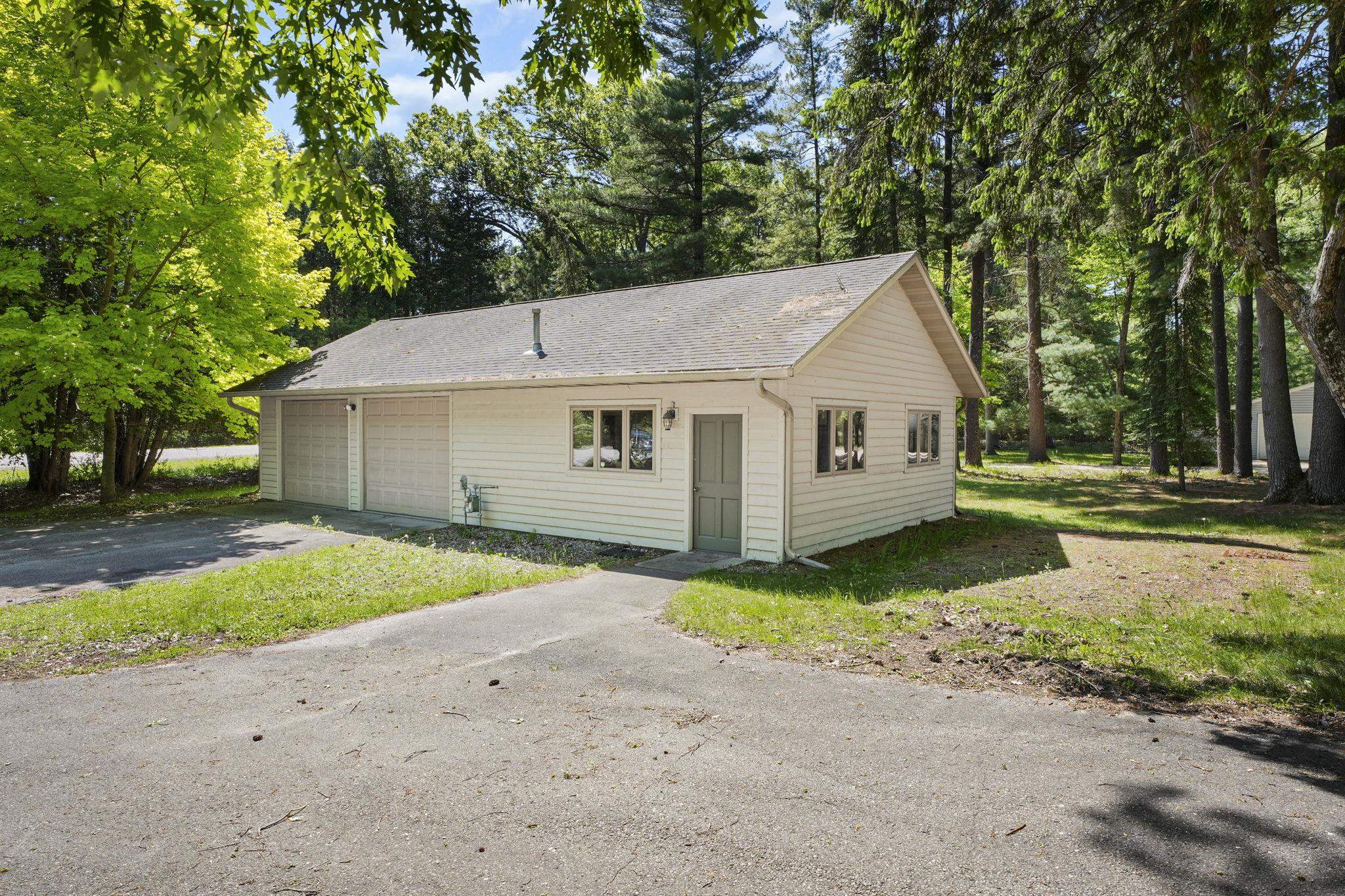341 County Road B