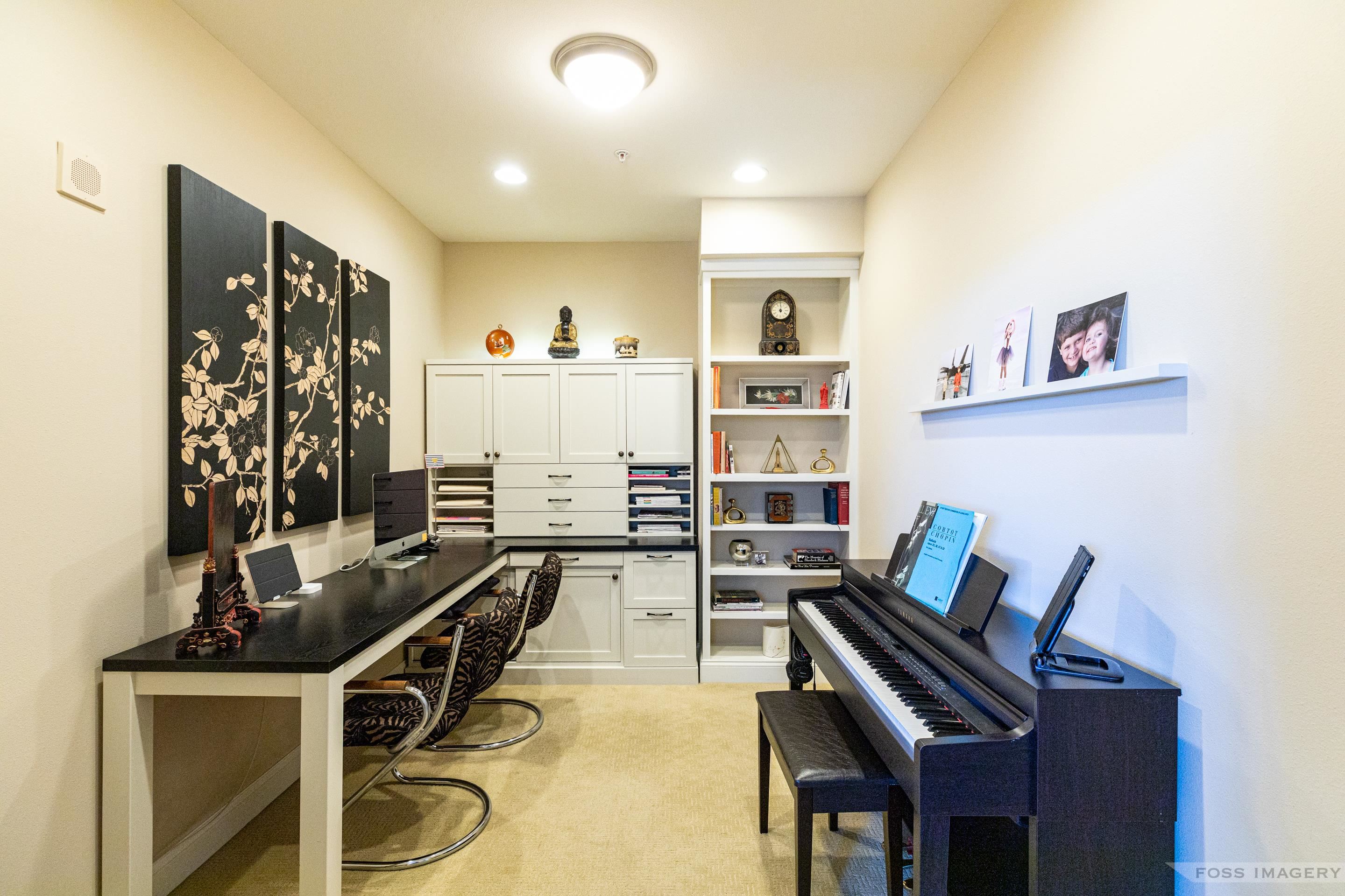 625 N Segoe Road 406