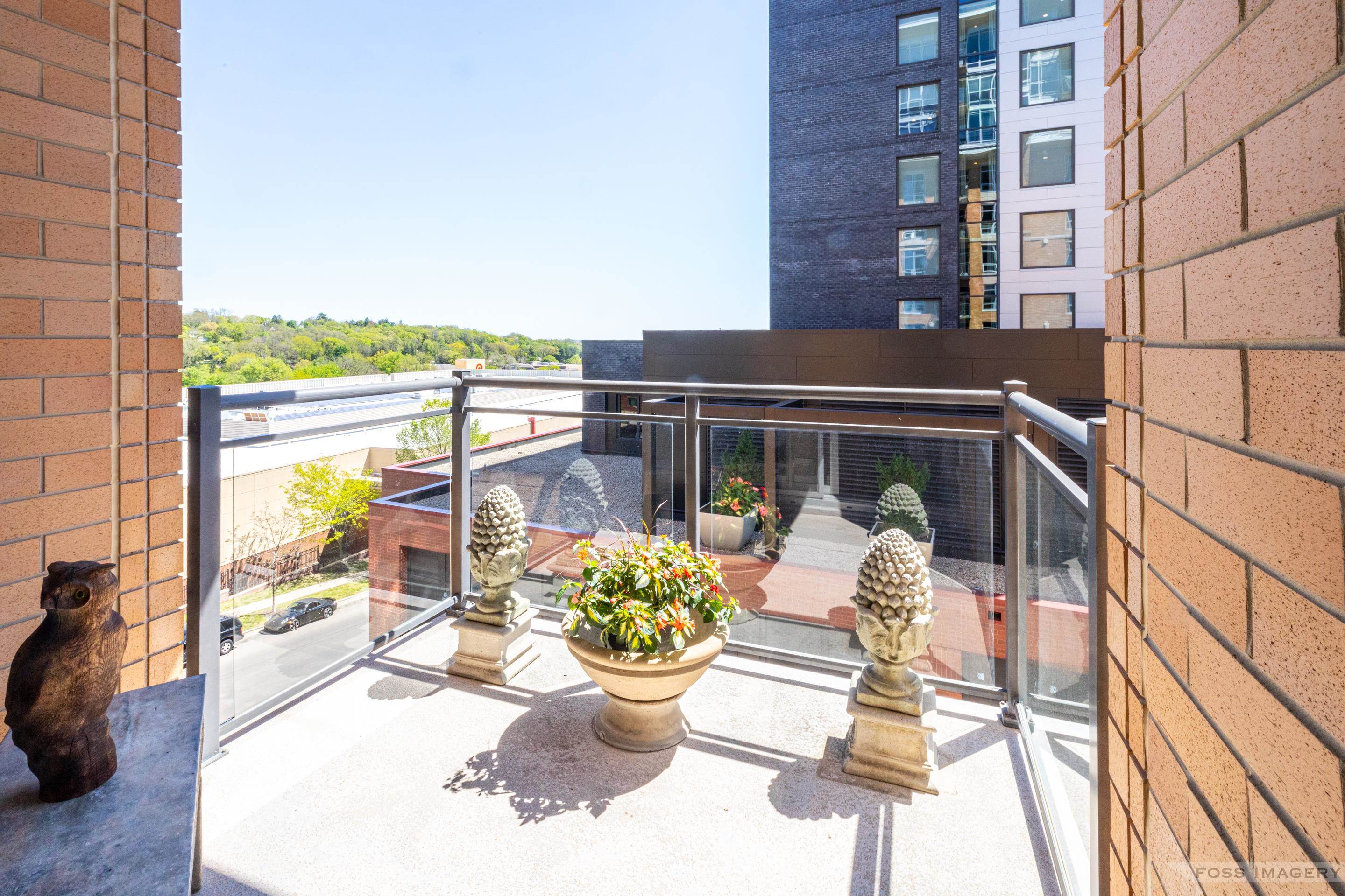 625 N Segoe Road 406