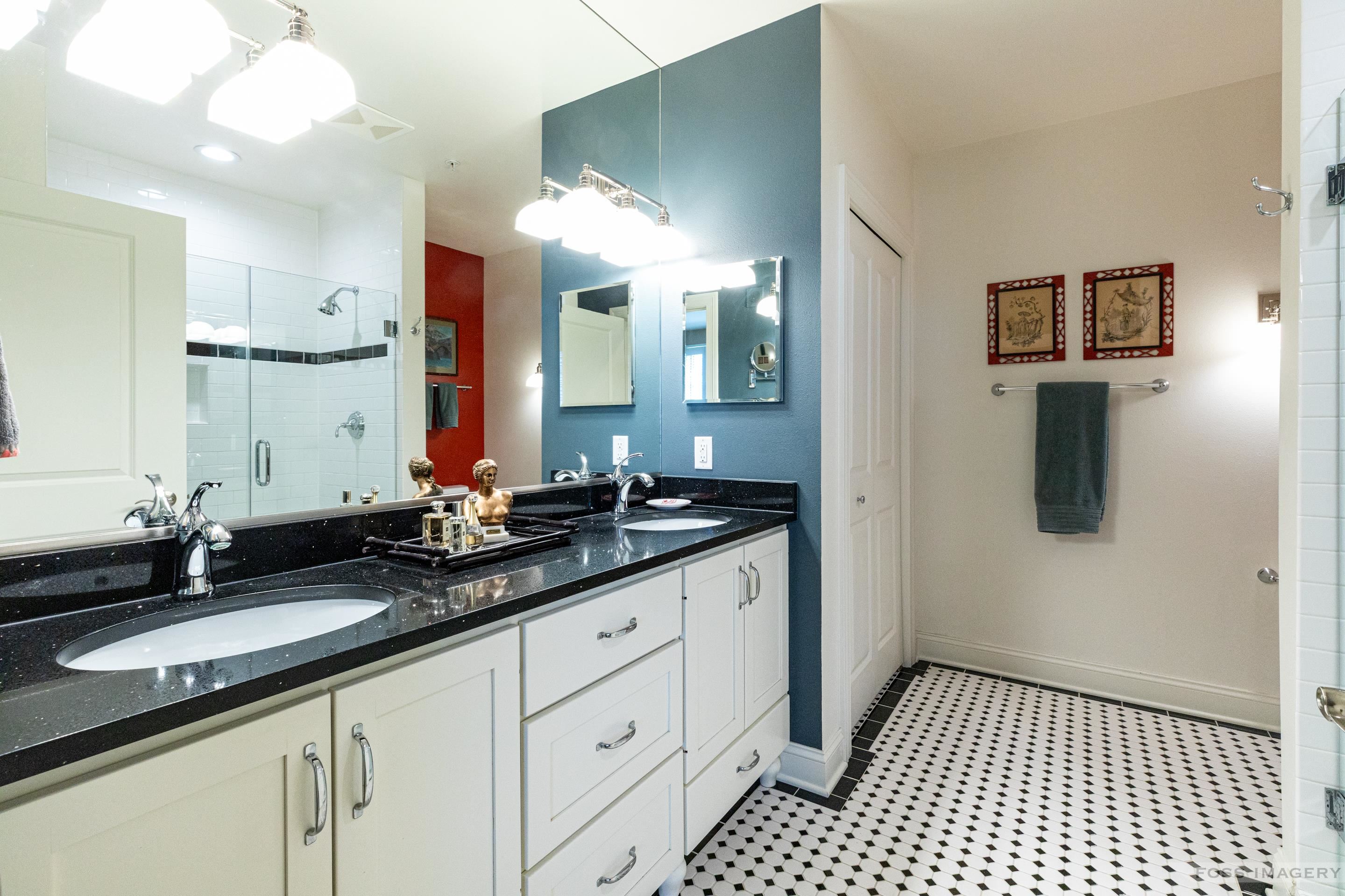 625 N Segoe Road 406