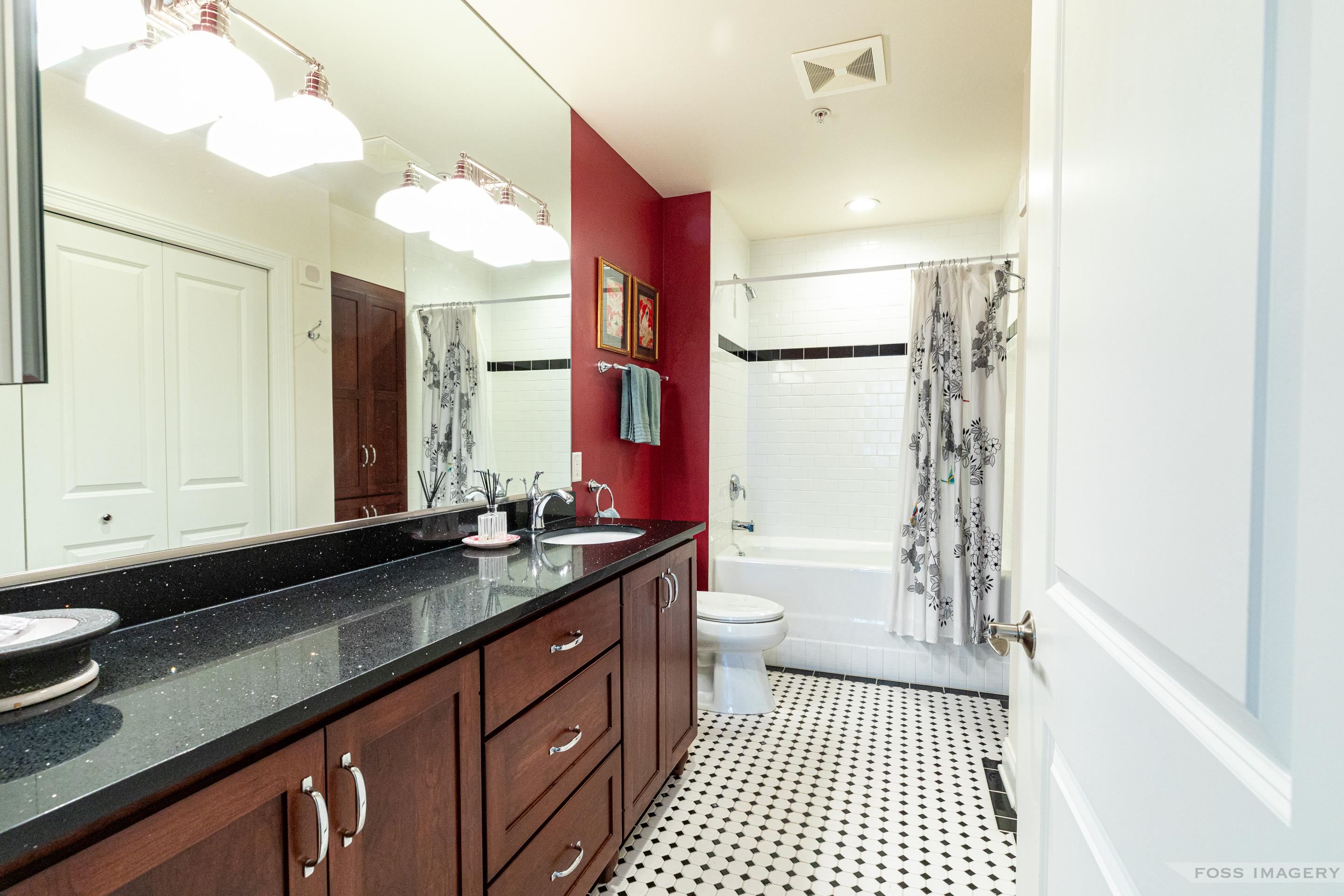 625 N Segoe Road 406