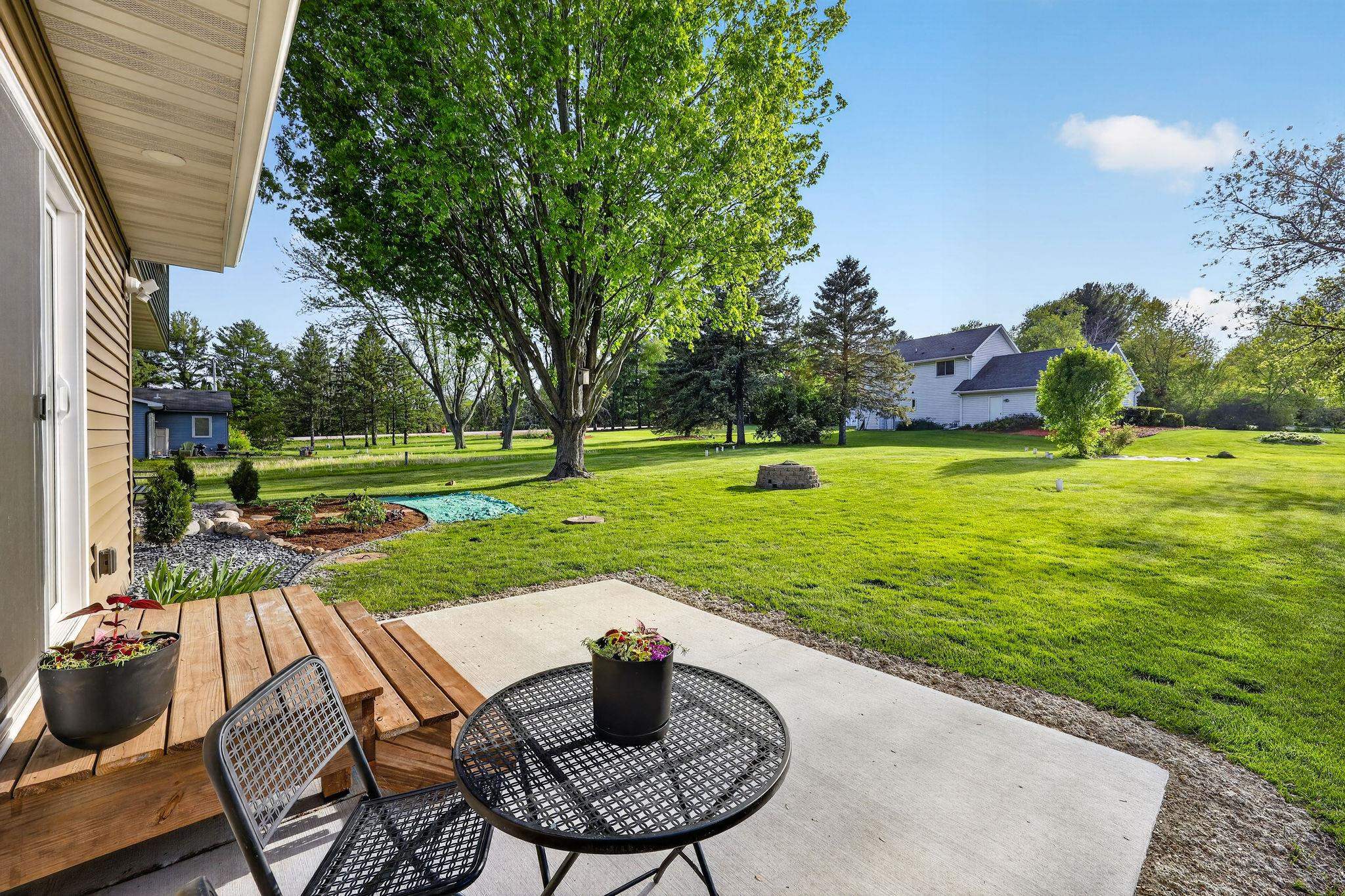 3767 Caribou Road Road