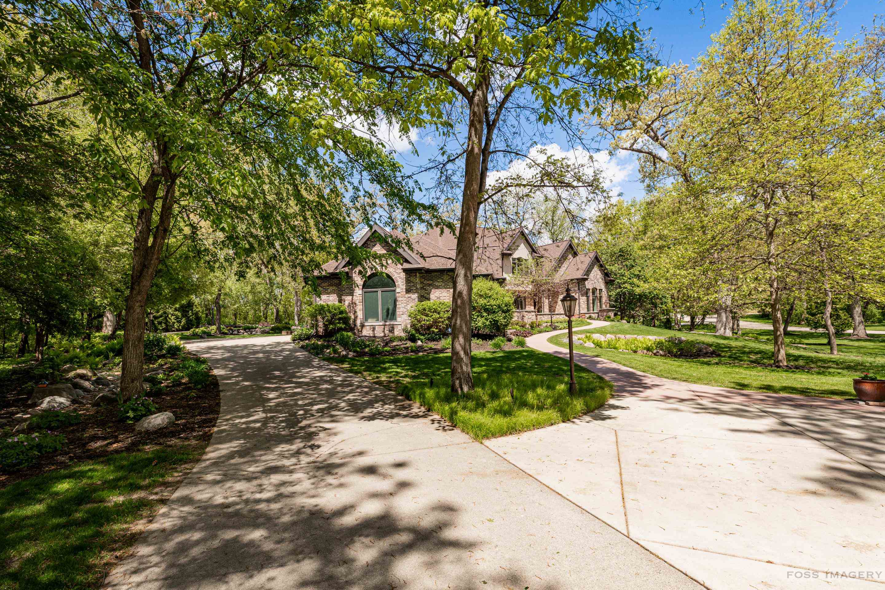 4574 Bishops Court