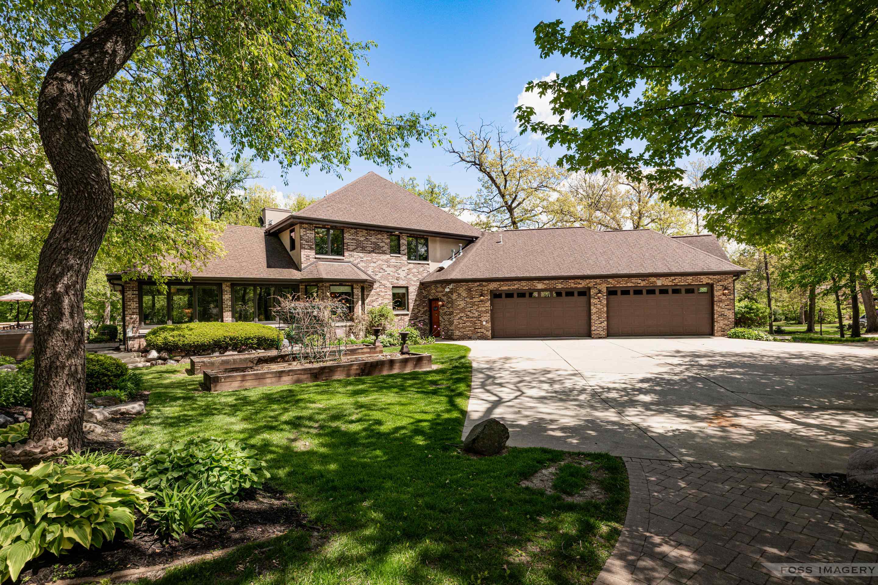 4574 Bishops Court
