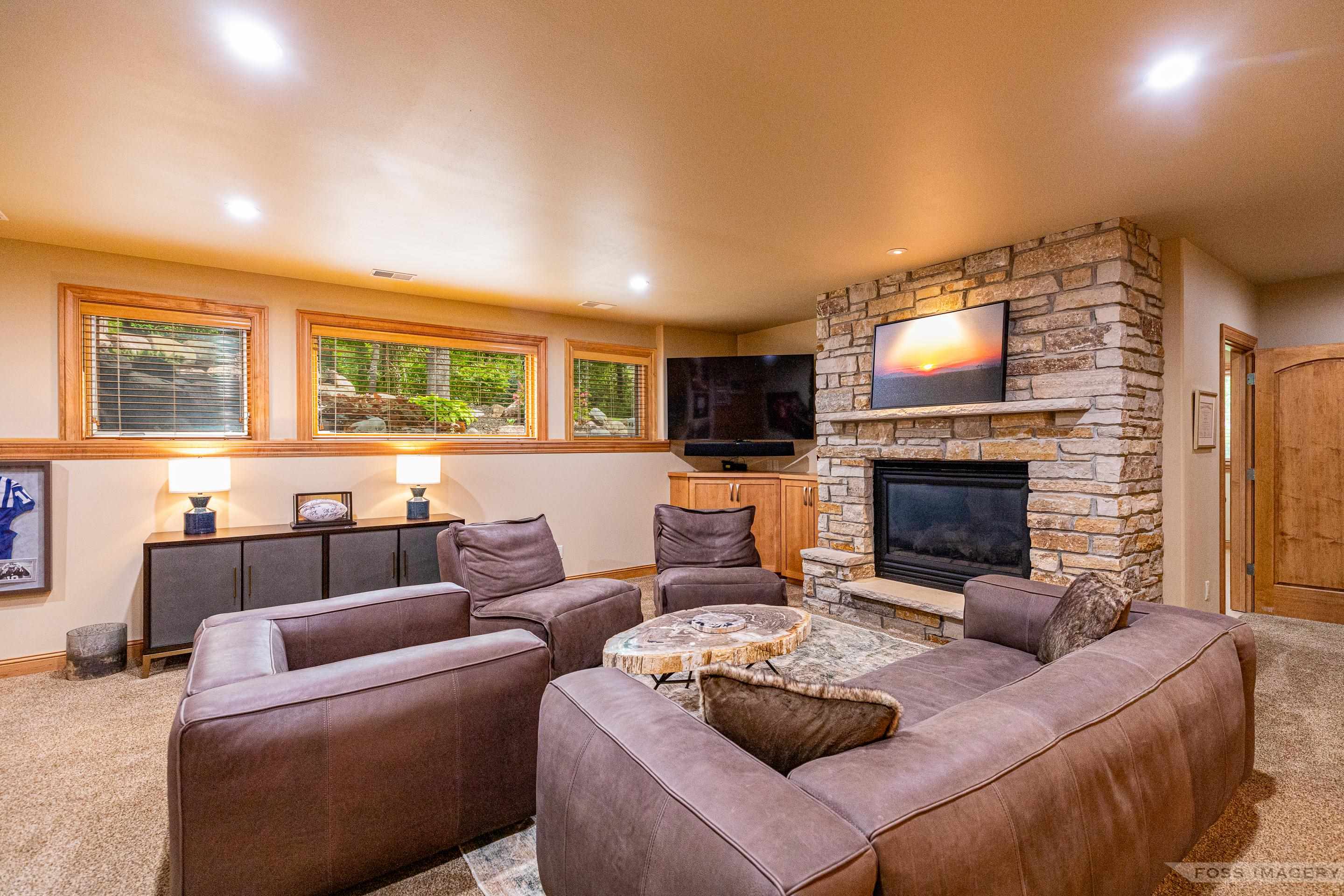4574 Bishops Court