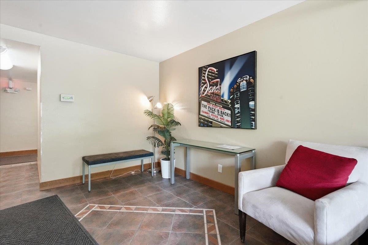 2051 Allen Boulevard 407