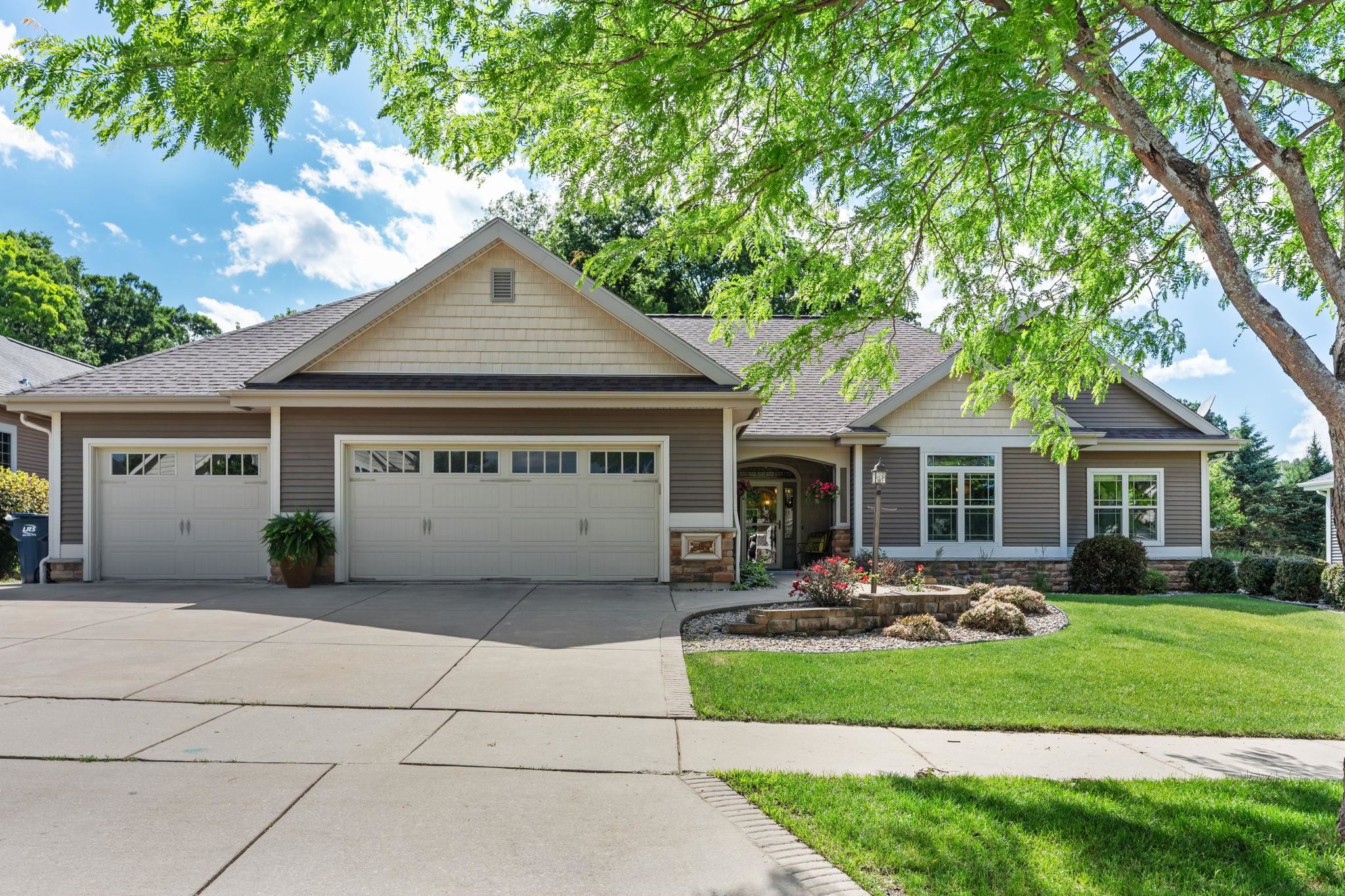 19 Savannah Parkway