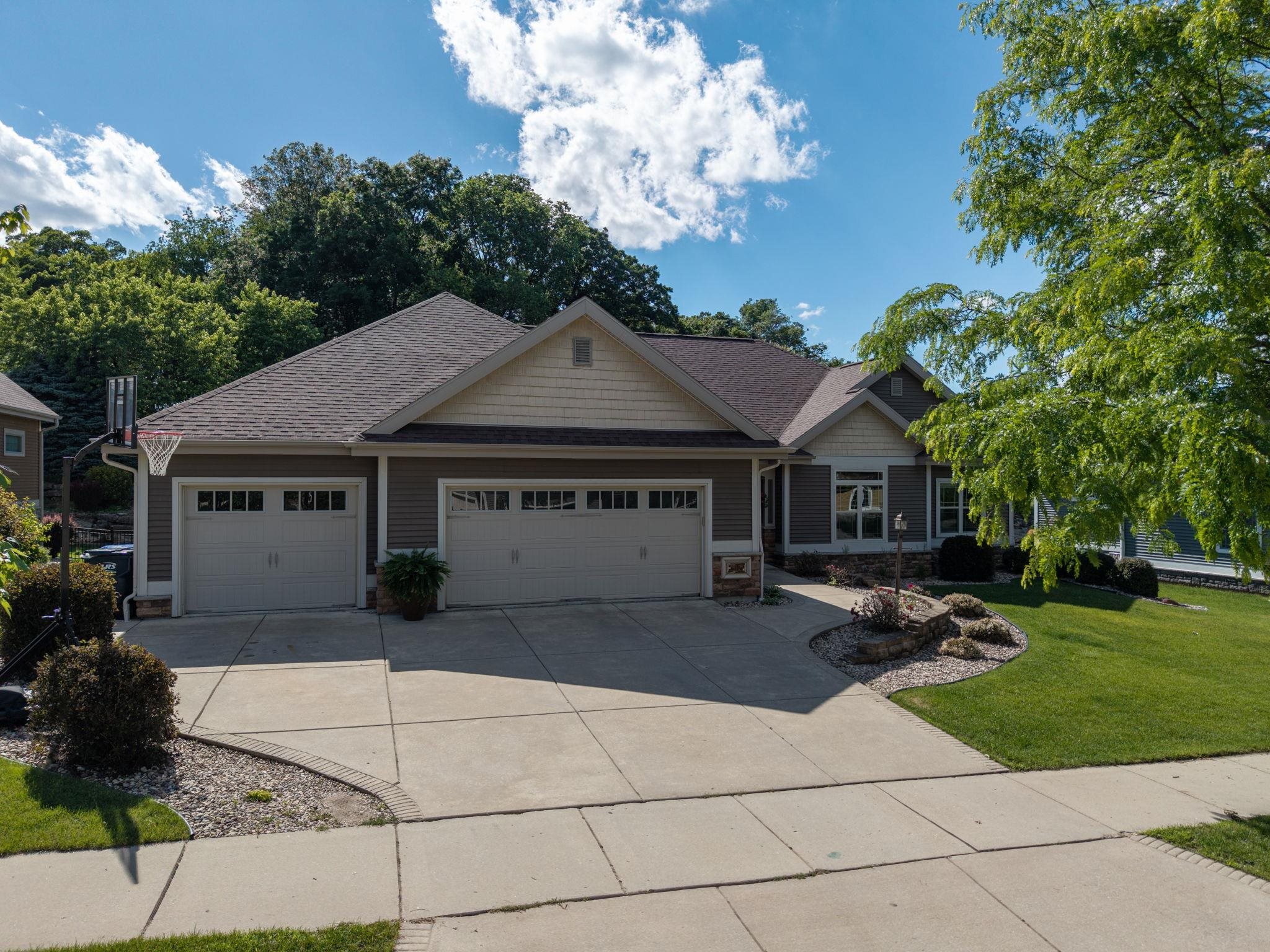 19 Savannah Parkway