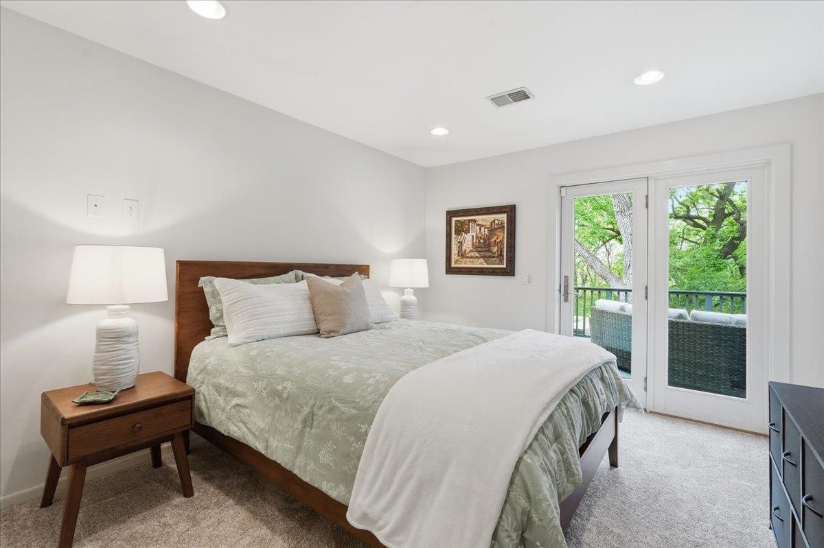 1432 Sundt Lane