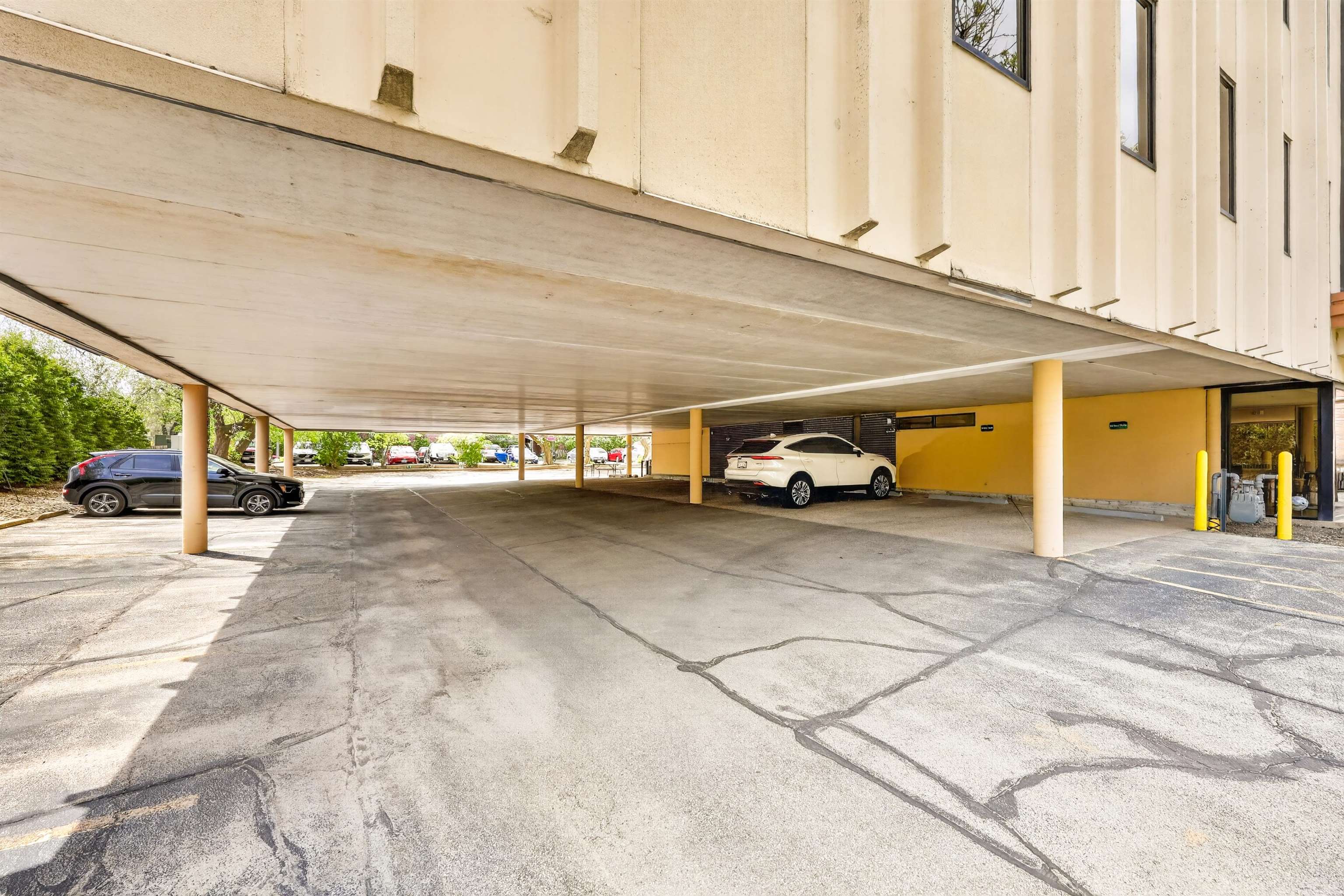 310 N Midvale Boulevard