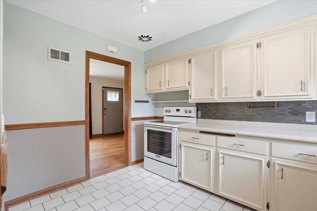 209 N Marietta Street