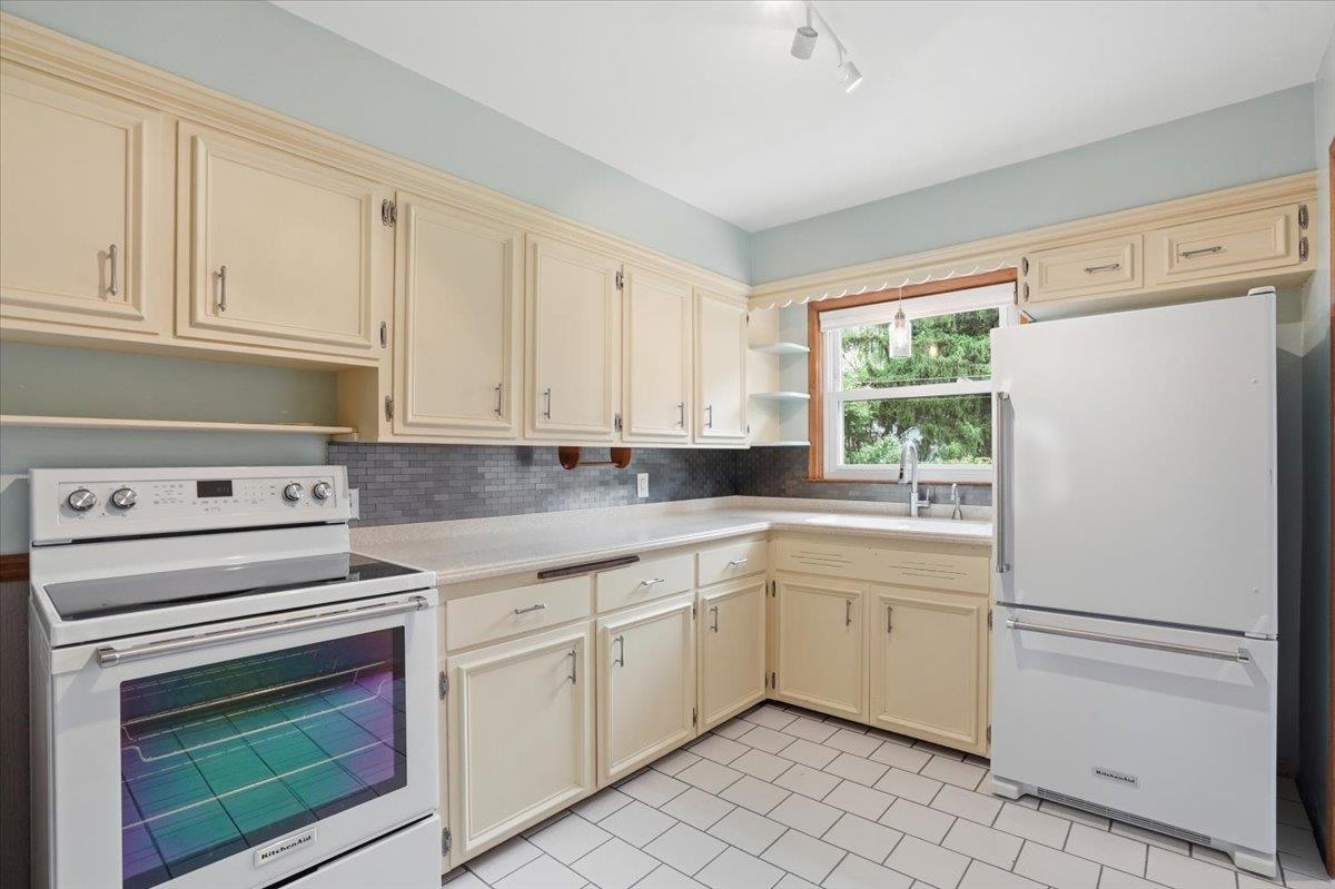 209 N Marietta Street