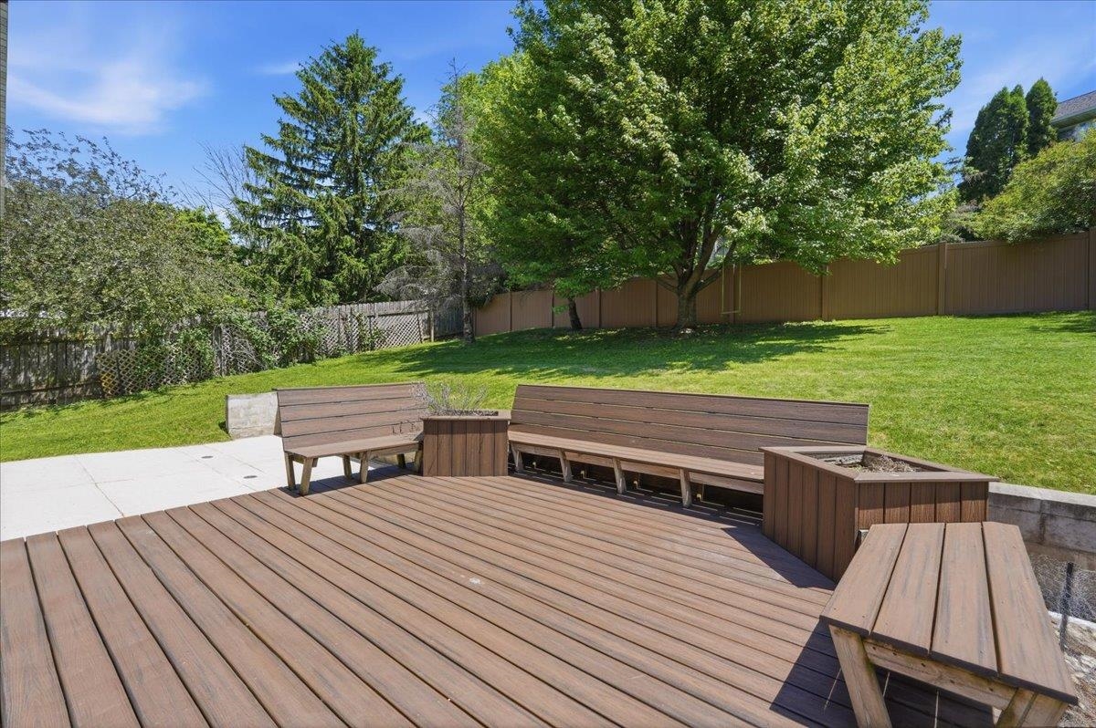2813 Maple Grove Drive
