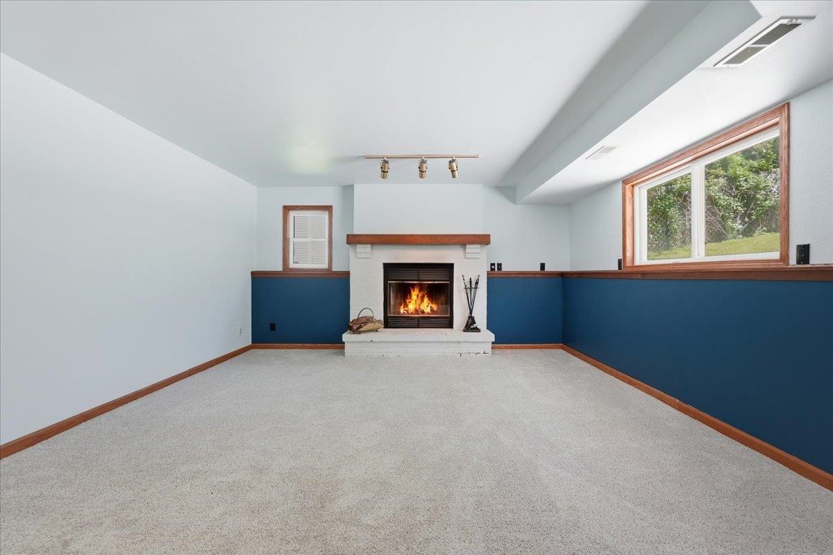 2813 Maple Grove Drive