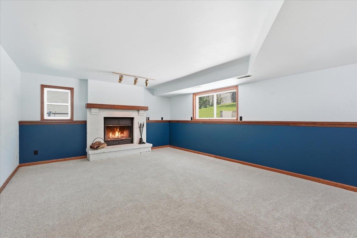 2813 Maple Grove Drive