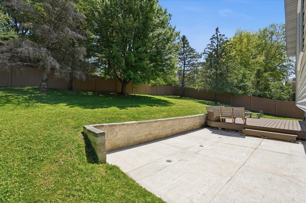 2813 Maple Grove Drive