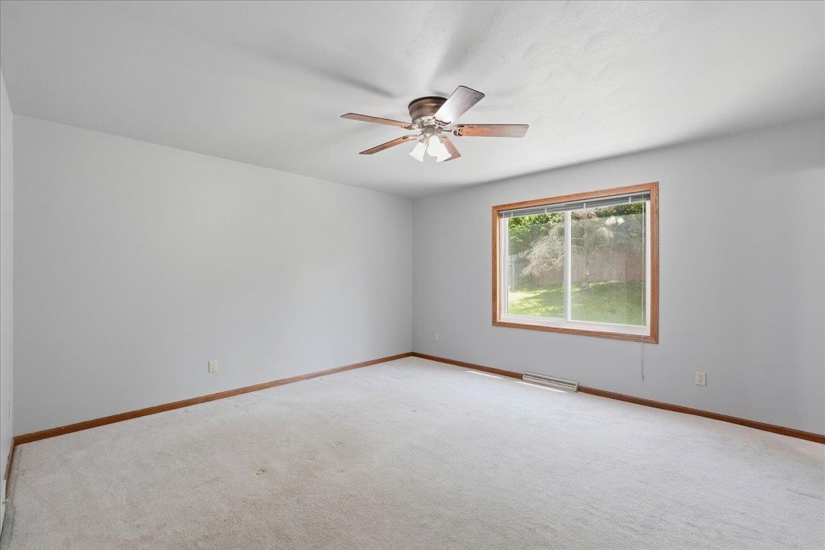 2813 Maple Grove Drive