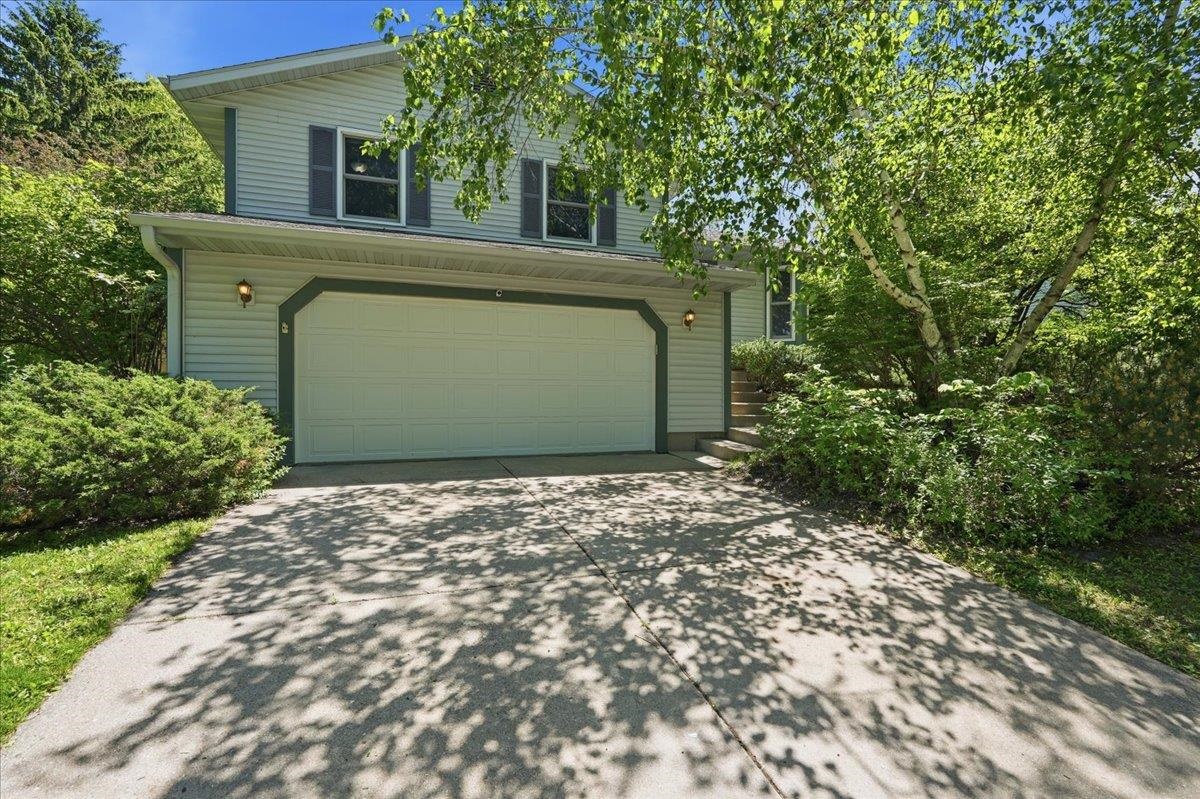 2813 Maple Grove Drive
