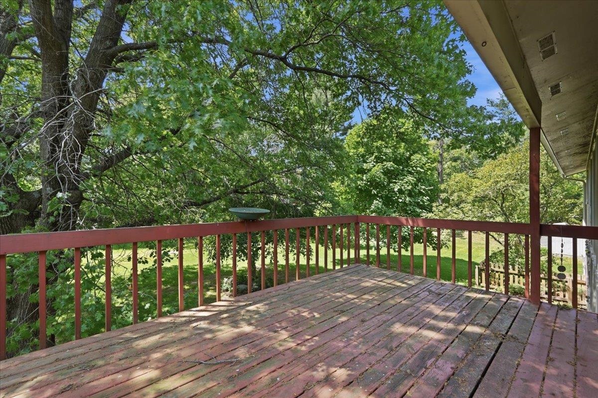 4938 Hickory Trail