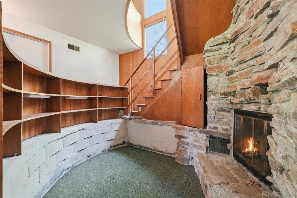 4938 Hickory Trail