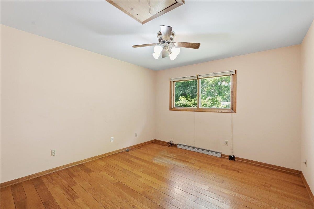 4938 Hickory Trail