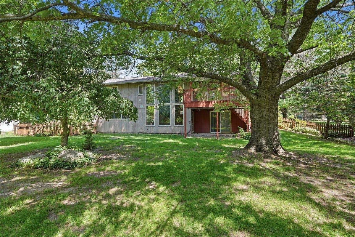 4938 Hickory Trail