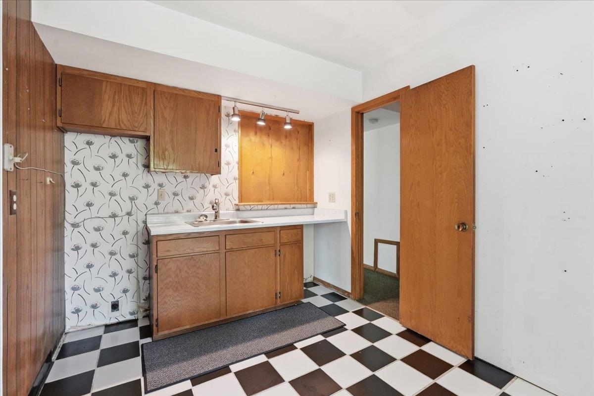 4938 Hickory Trail