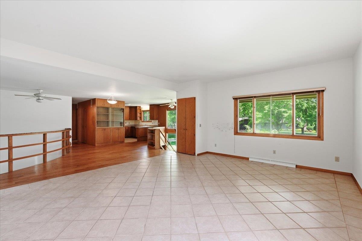 4938 Hickory Trail