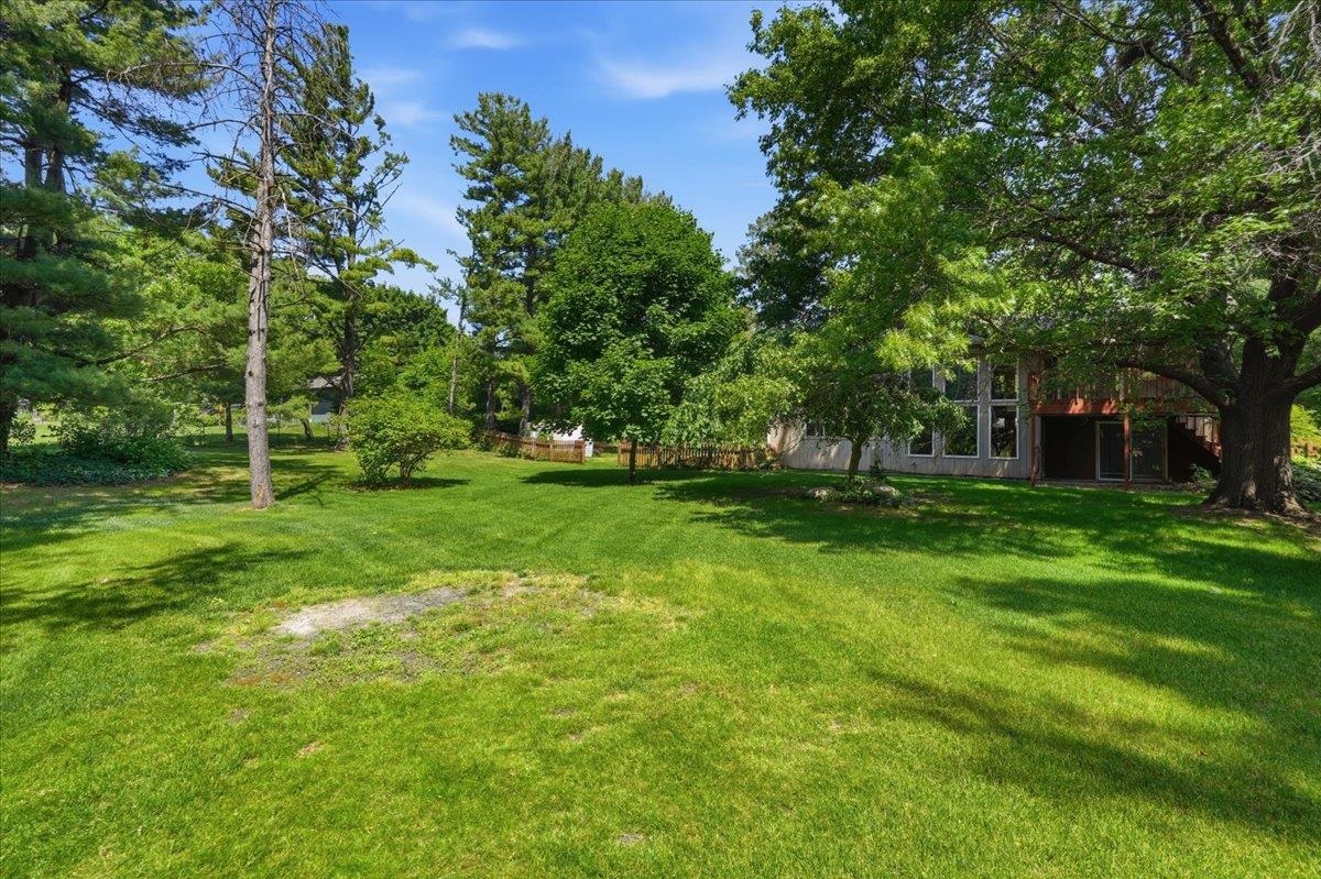 4938 Hickory Trail