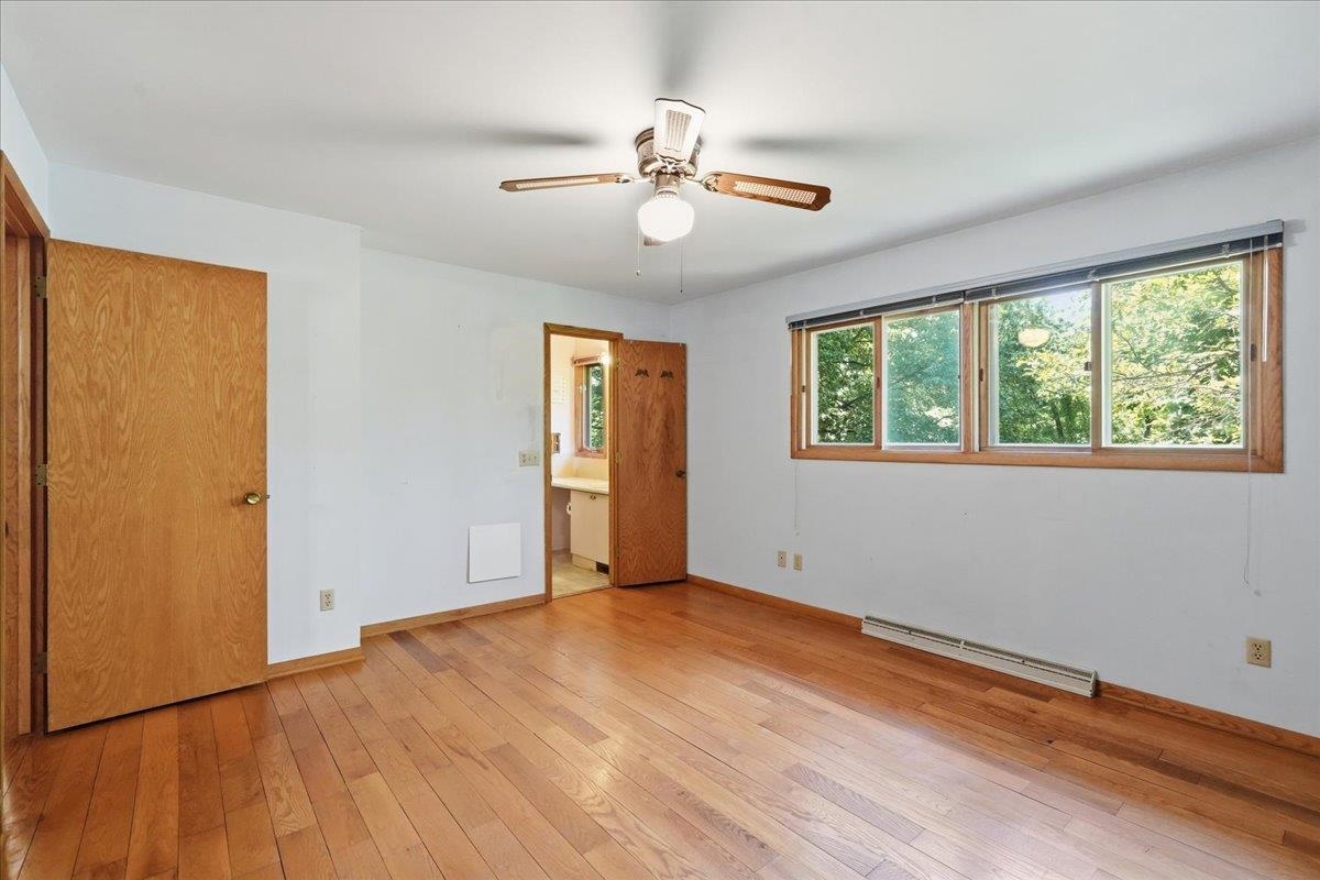 4938 Hickory Trail