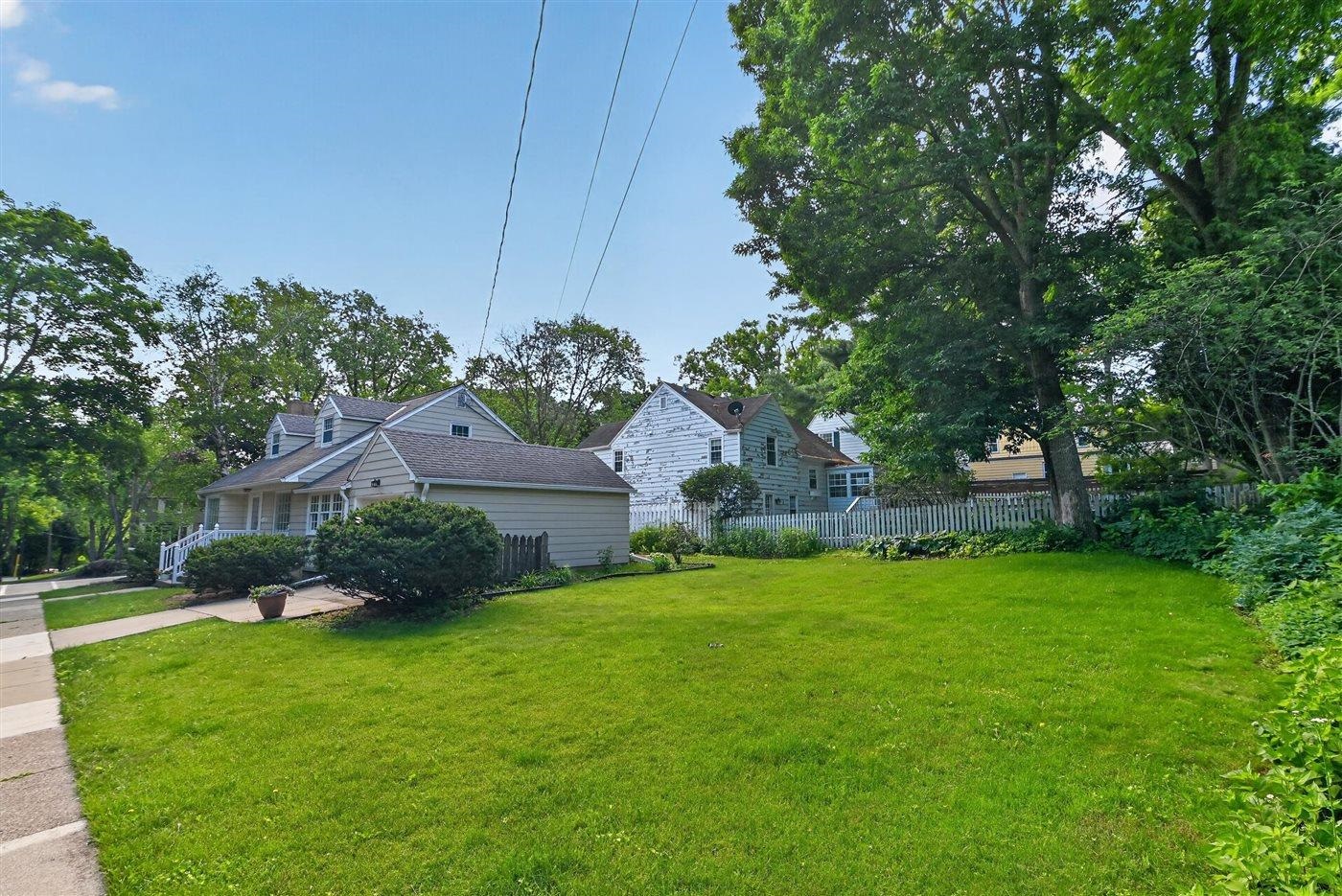4105 Chippewa Drive