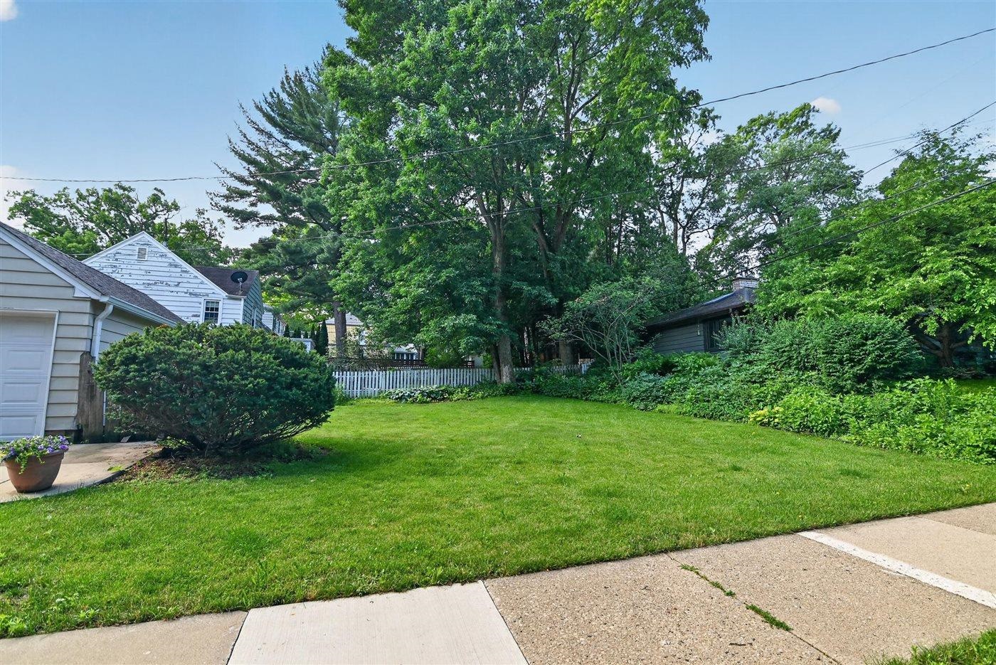 4105 Chippewa Drive
