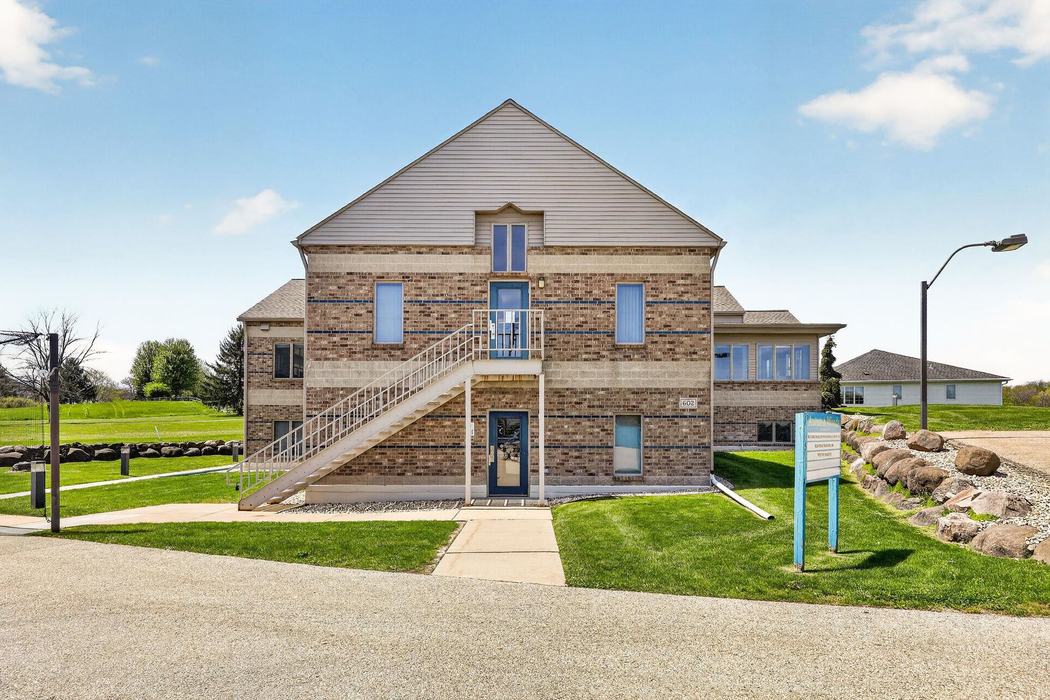 602 Pleasant Oak Drive