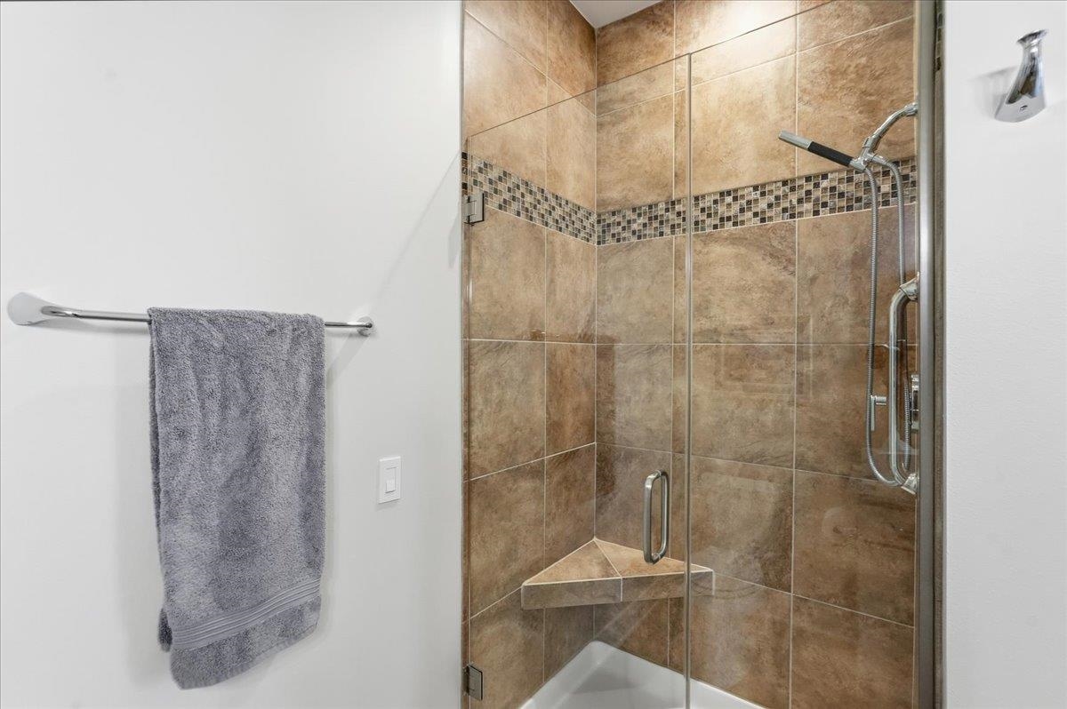 625 N Segoe Road 1100