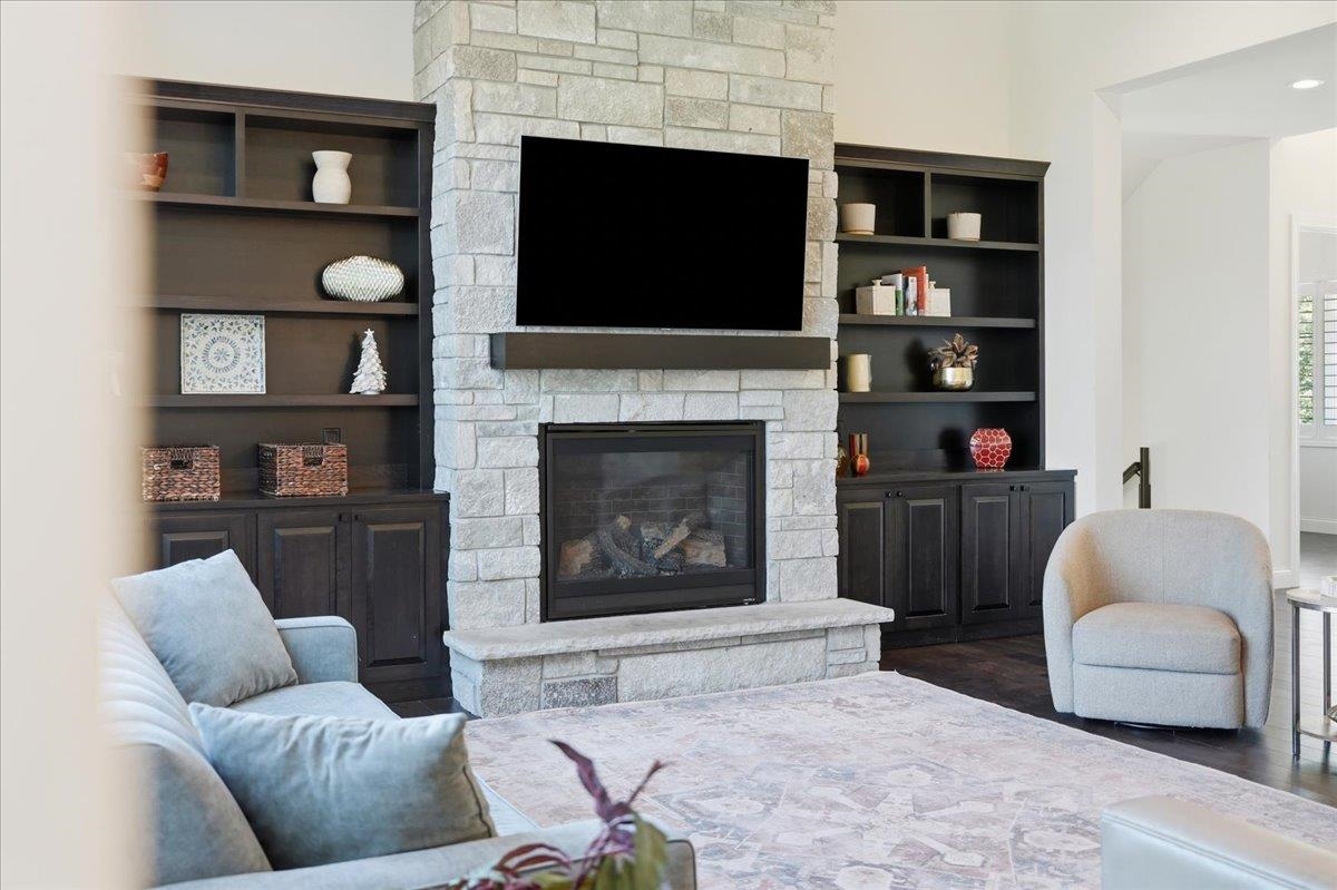 7616 Tumbledown Trail