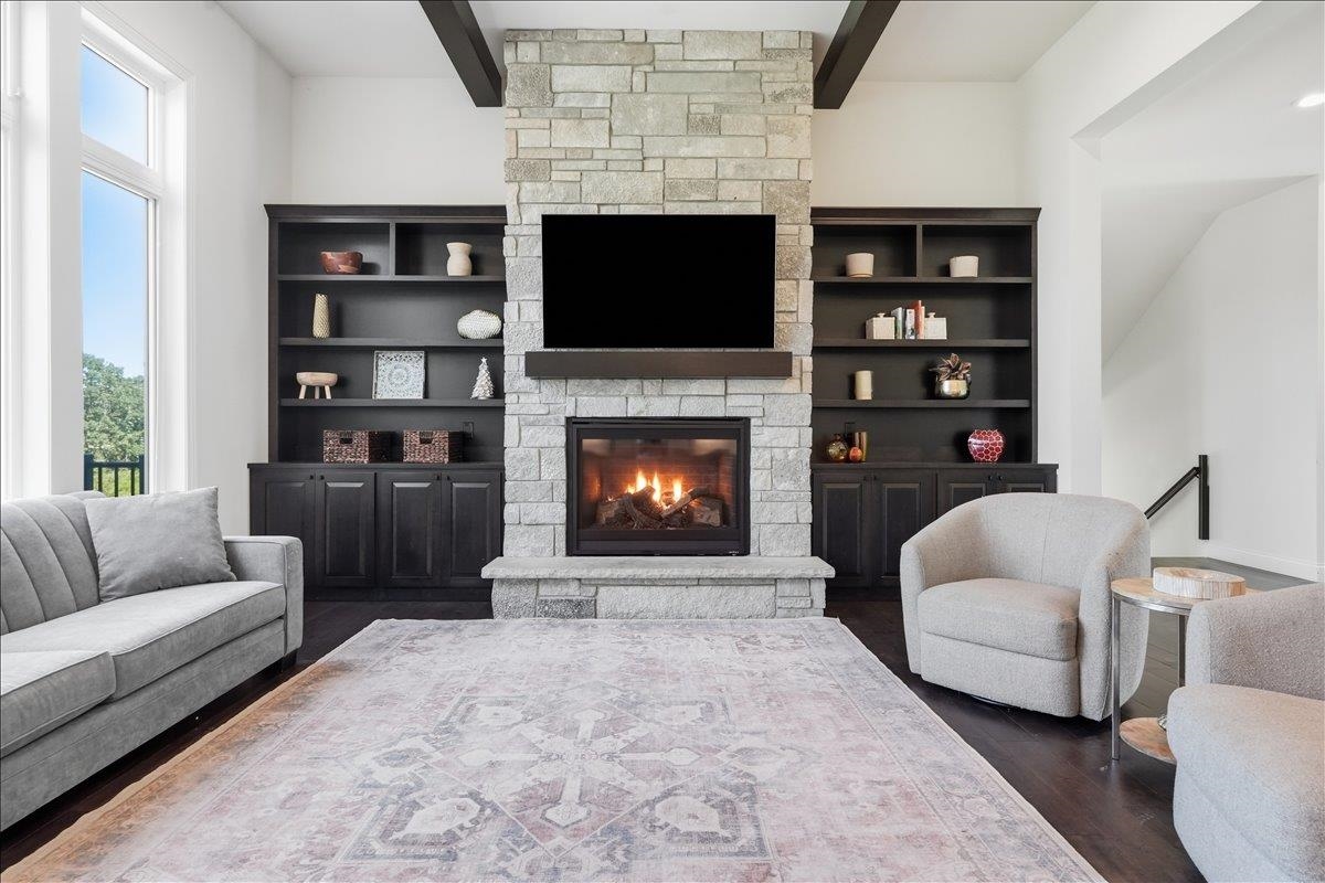 7616 Tumbledown Trail