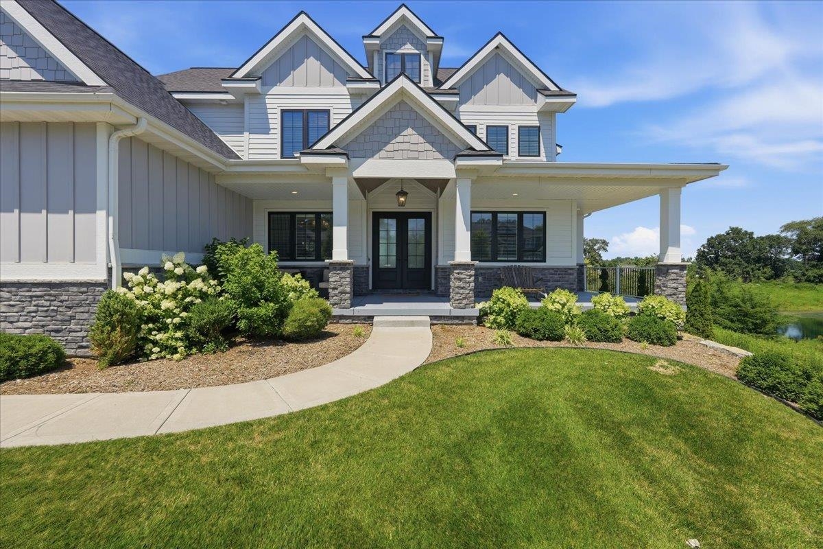 7616 Tumbledown Trail