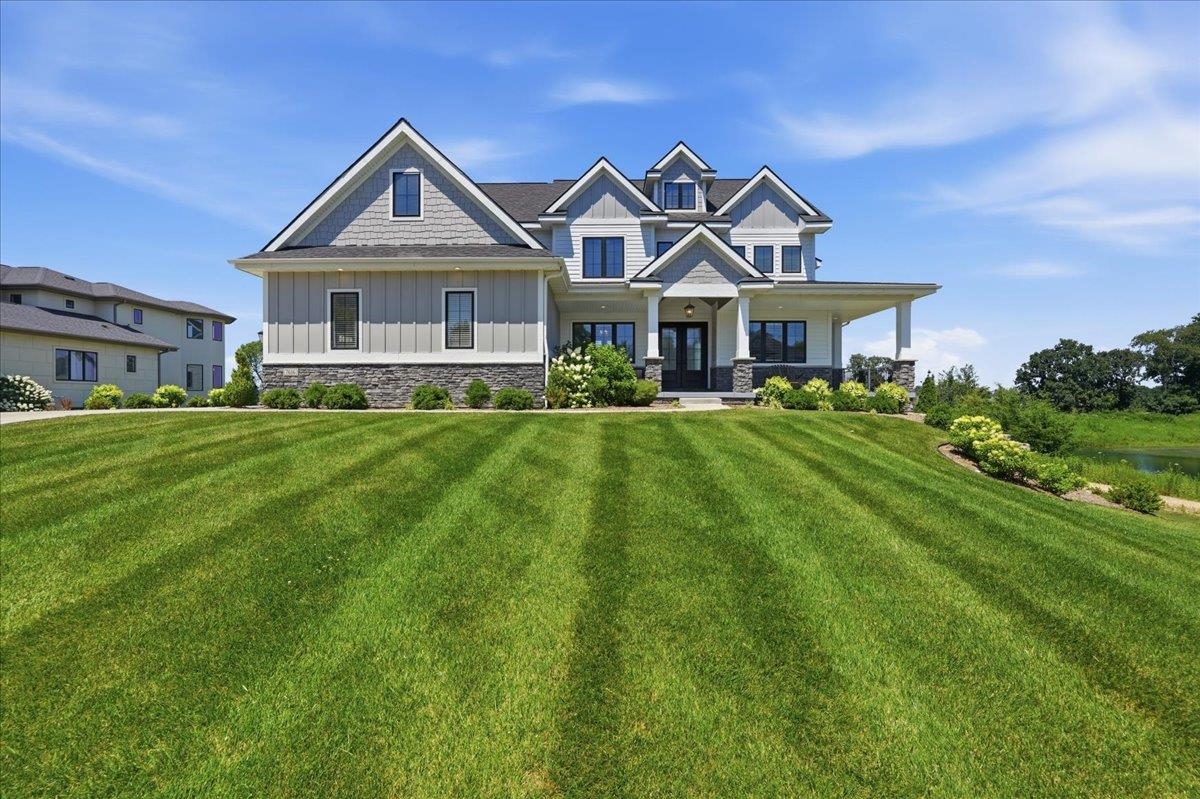 7616 Tumbledown Trail