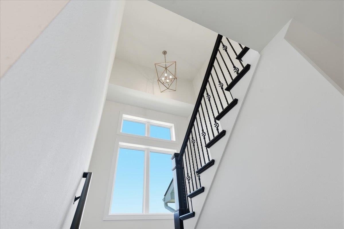 7616 Tumbledown Trail