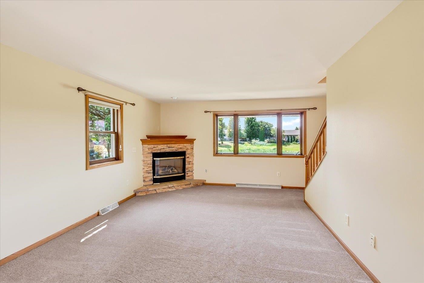 617 Windward Way