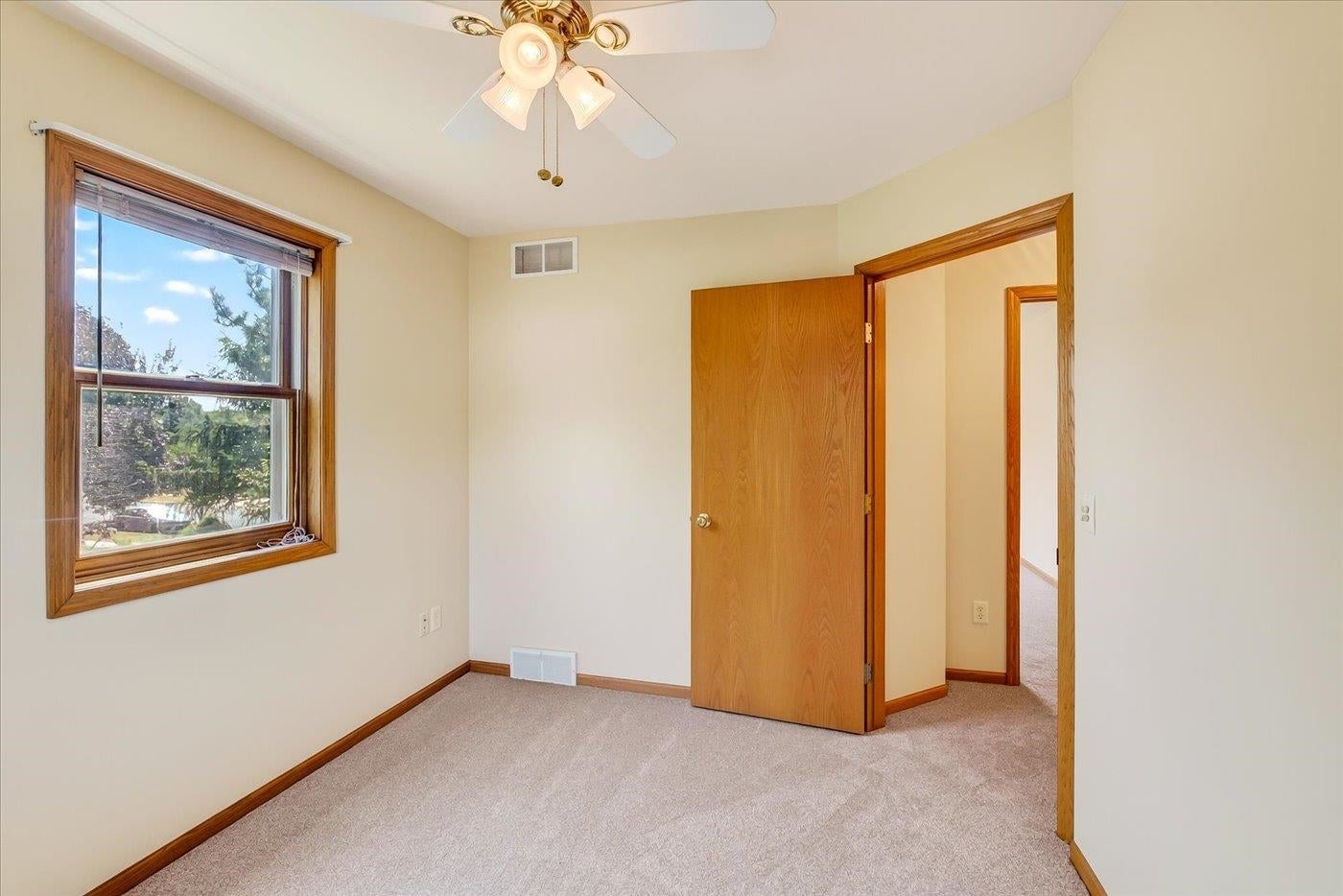 617 Windward Way