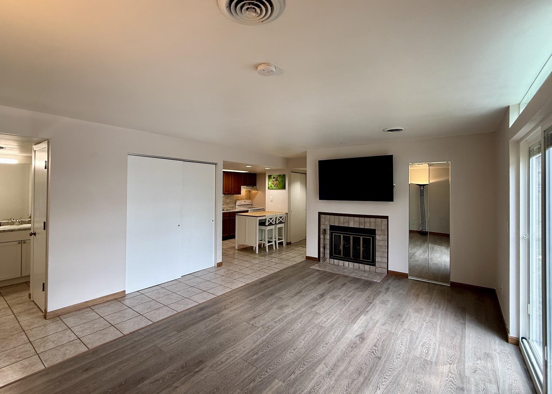 515 D'Onofrio Drive 1