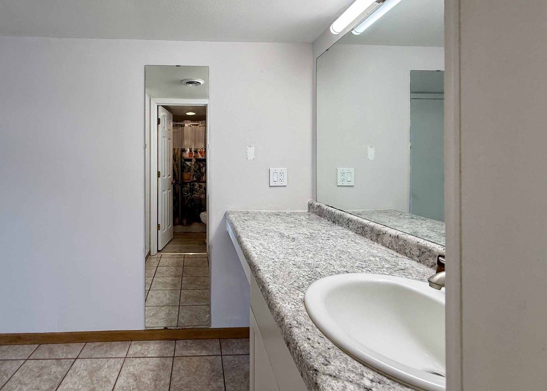 515 D'Onofrio Drive 1