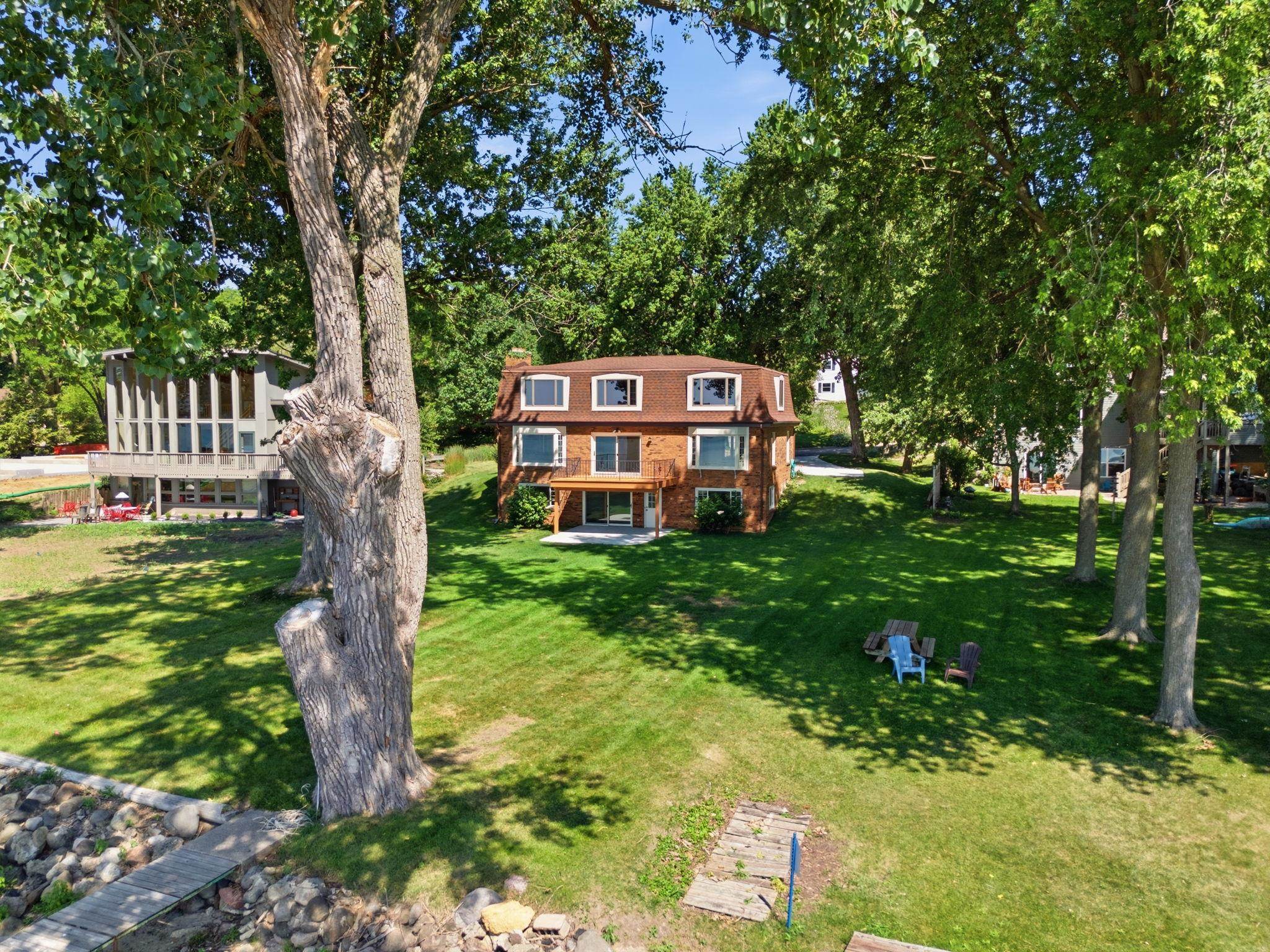 3017 Dianne Drive