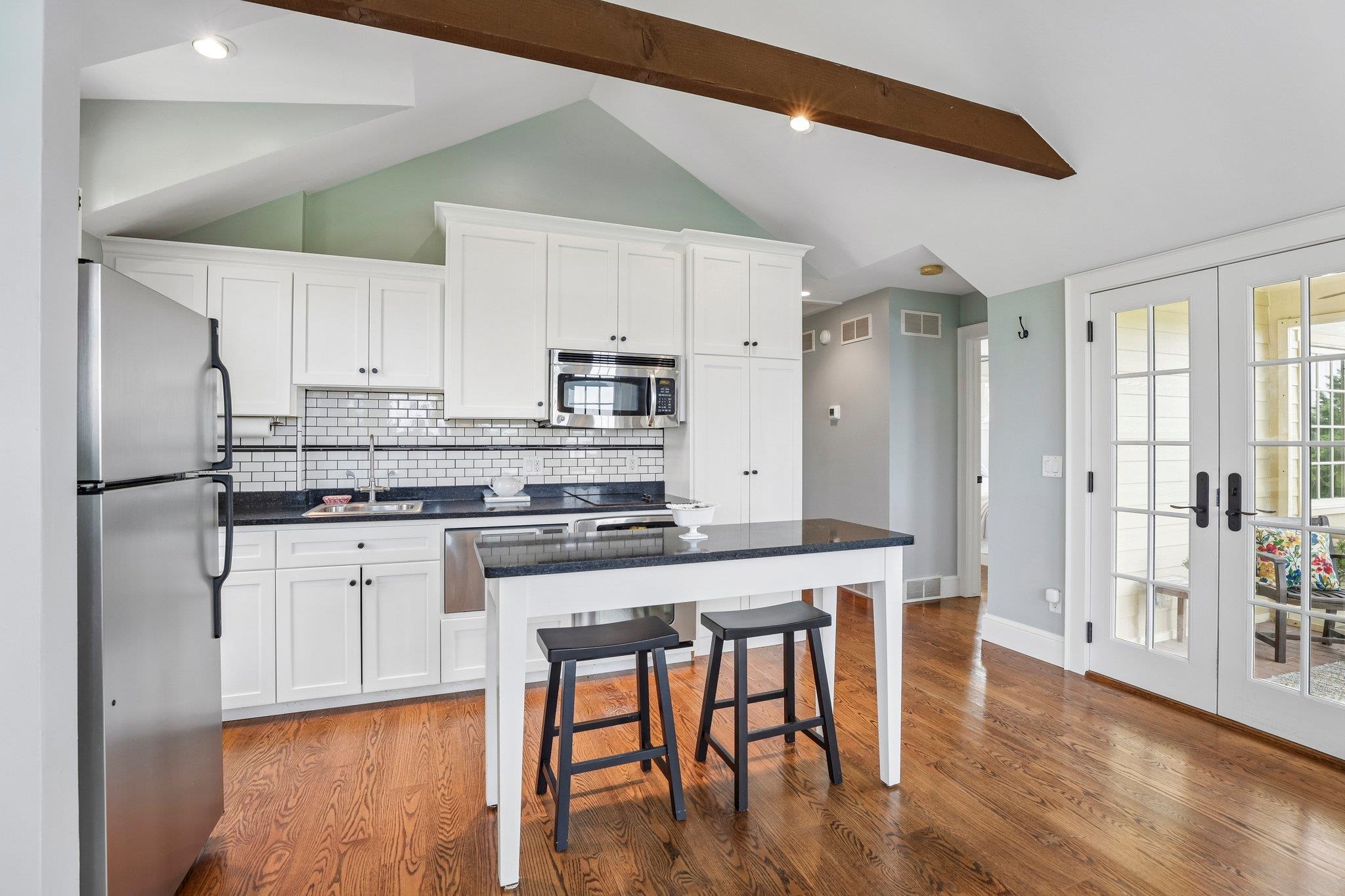 6837 Woodland Drive
